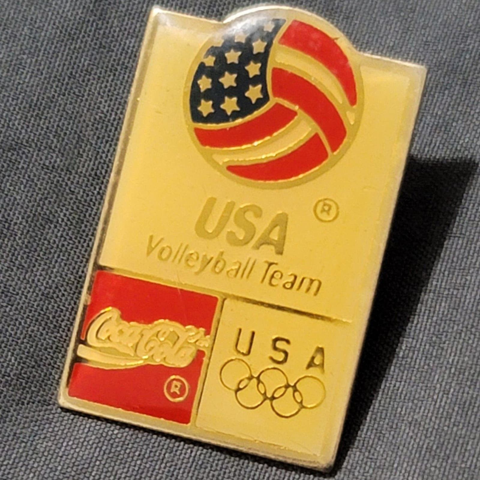 Coca Cola Vtg 1992 CocaCola Barcelona Olympics USA Volleyball Pin