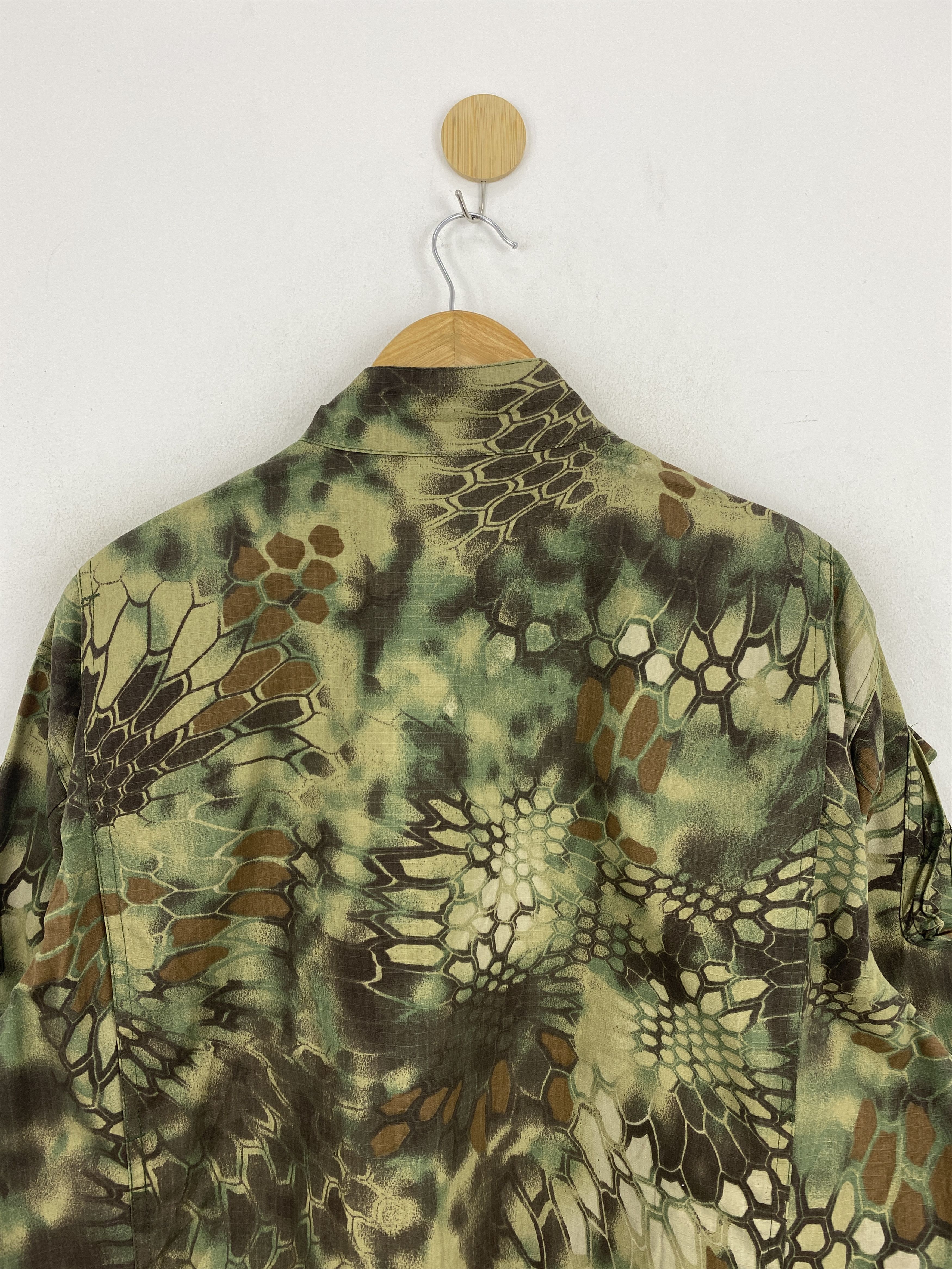 Vintage Vintage Military Camouflage Jacket J1896 Size US L / EU 52-54 / 3 - 4 Thumbnail