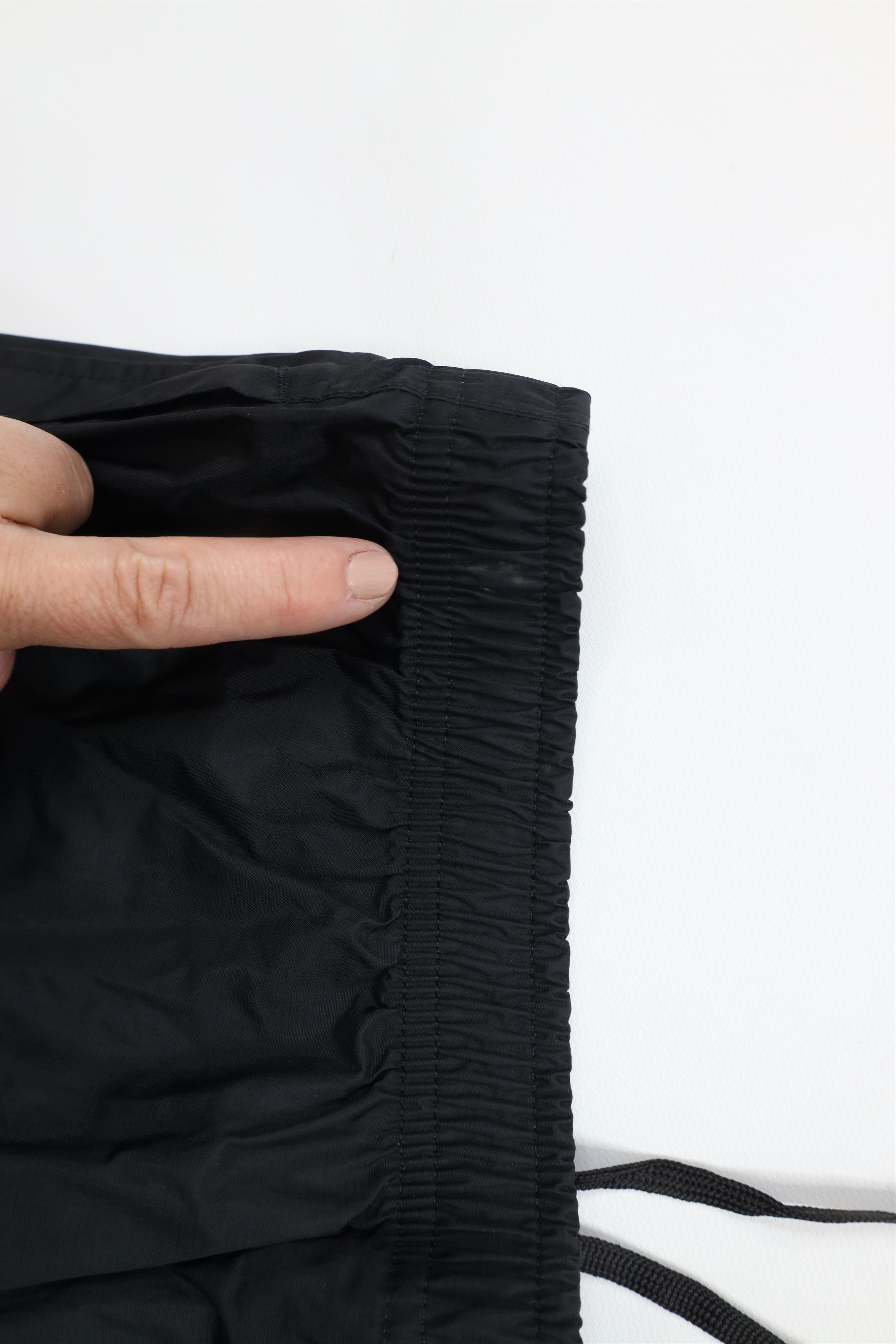 Patagonia × Vintage Patagonia H2No Torrentshell Waterproof Rain Pants Black Size 28" / US 6 / IT 42 - 14 Thumbnail