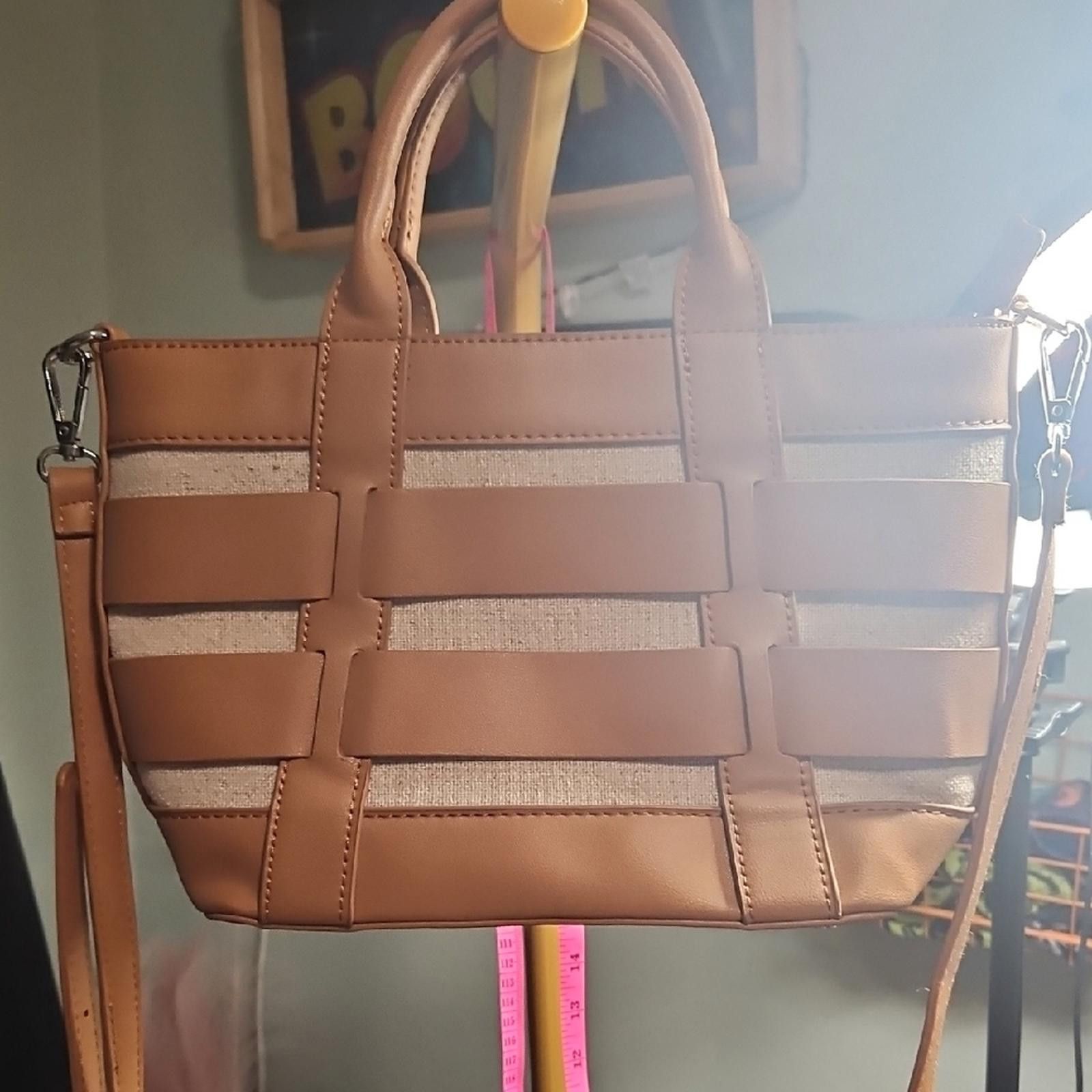 Other Stylish Tan Handbag Size ONE SIZE - 1 Thumbnail