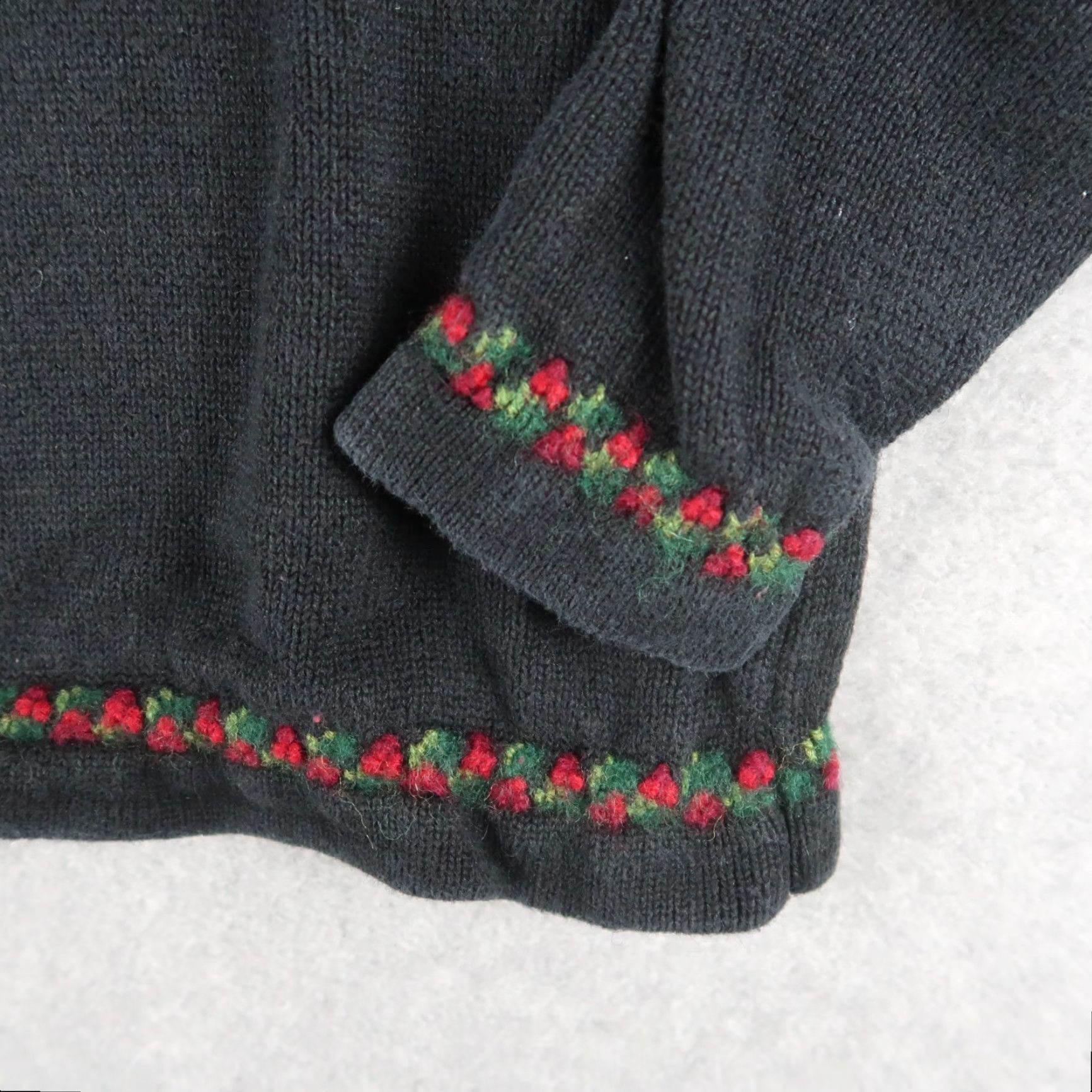 Orvis VINTAGE Orvis Holly Berry Basket Pullover Knit Sweater Women S Black Size S / US 4 / IT 40 - 5 Thumbnail
