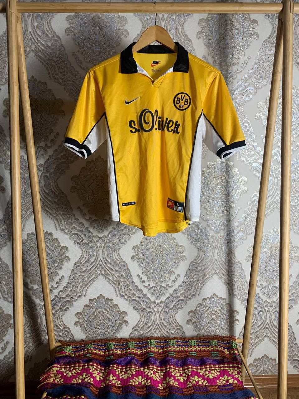 Nike × Vintage VERY RARE NIKE BORUSSIA DORTMUND GERMANY SOCCER JERSEY RETRO Size US XS / EU 42 / 0 - 1 Thumbnail