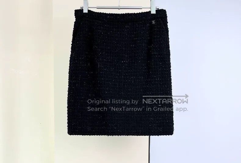 Chanel Chanel 22C black tweed skirt Size 25" / US 0 / IT 36 - 1 Thumbnail