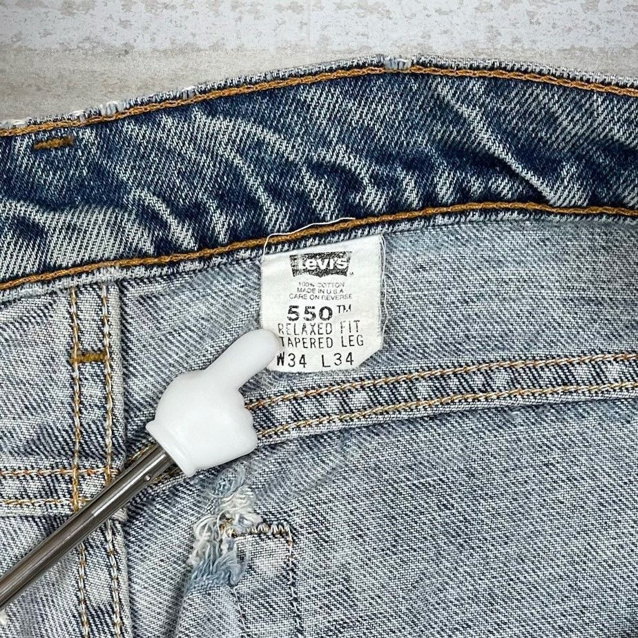 Levi's Vintage 90s Levis Jeans 550 34x34 Relaxed Light Wash Denim Size US 34 / EU 50 - 5 Thumbnail