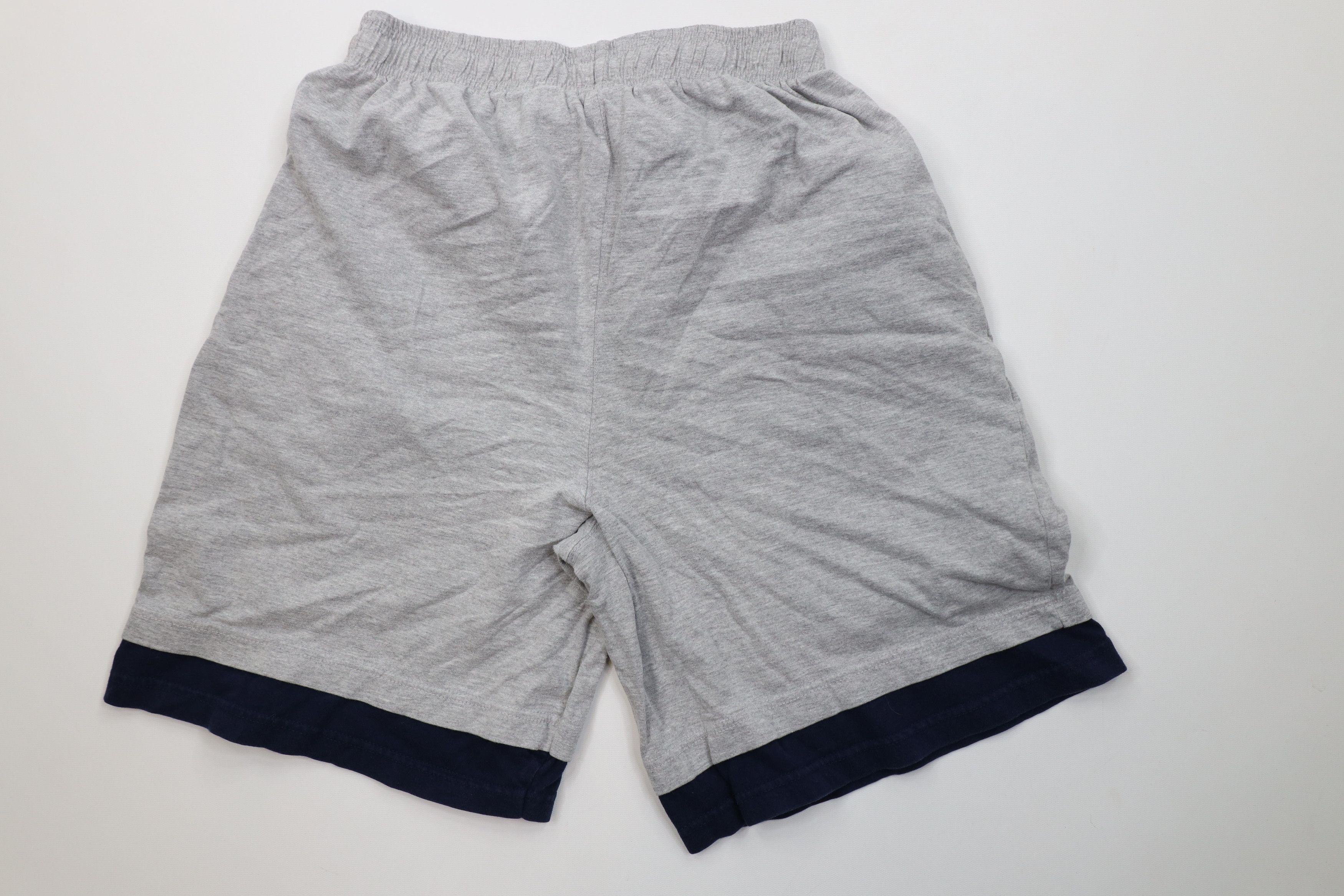 Vintage Vintage 90s Spell University of Michigan Shorts Layered Gray Size US 32 / EU 48 - 8 Thumbnail