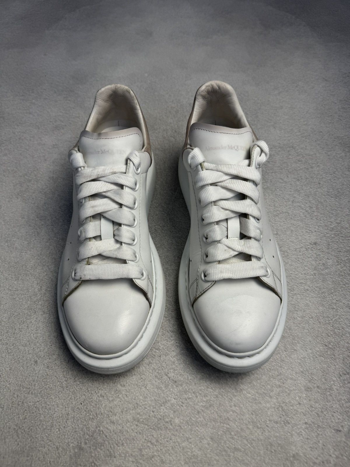 Alexander McQueen Alexander McQueen Oversized Leather Sneakers White size41 Size US 8 / EU 41 - 3 Thumbnail