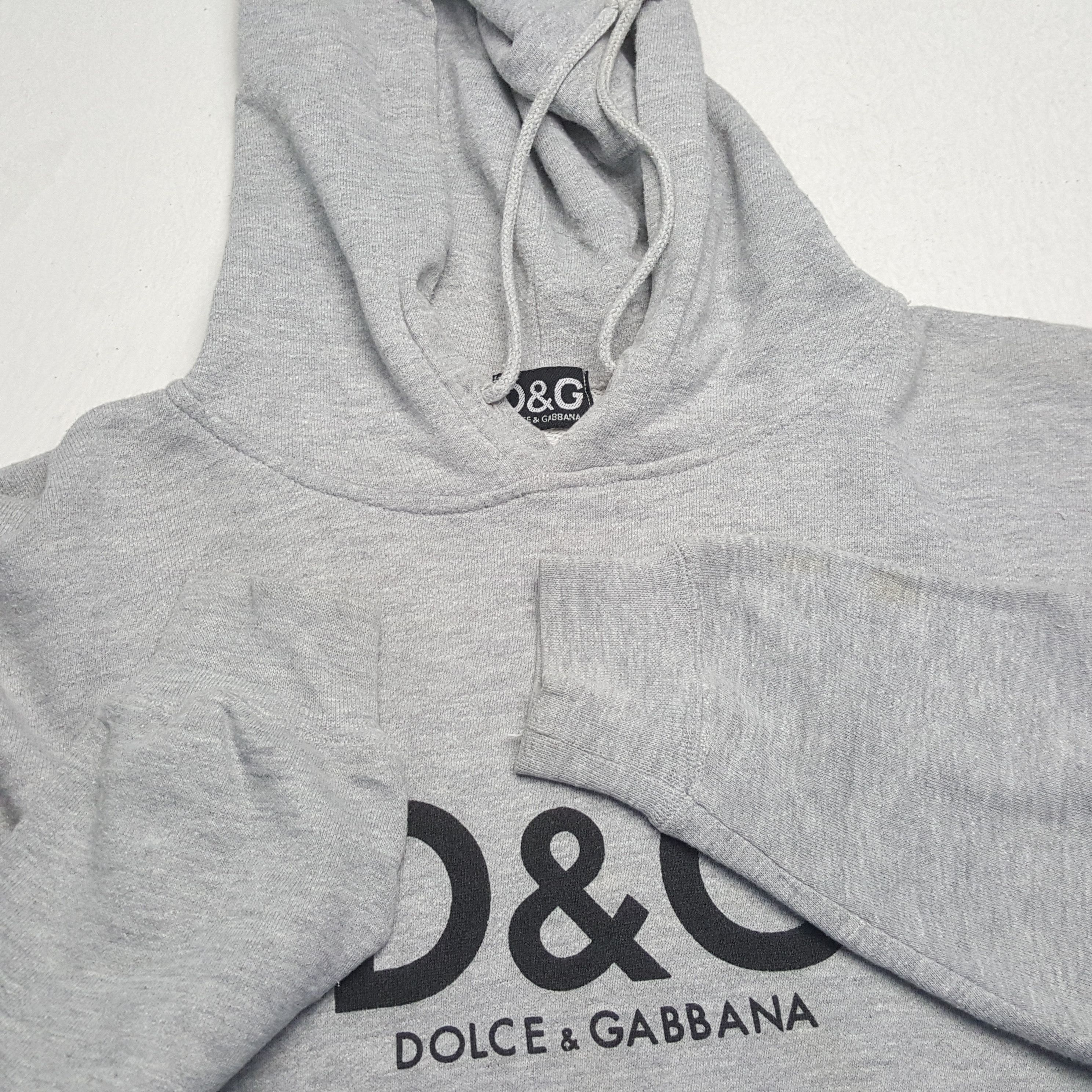 Dolce & Gabbana × Vintage Vintage DOLCE & GABBANA Italian Fashion Brand Hoodies Size US L / EU 52-54 / 3 - 9 Thumbnail
