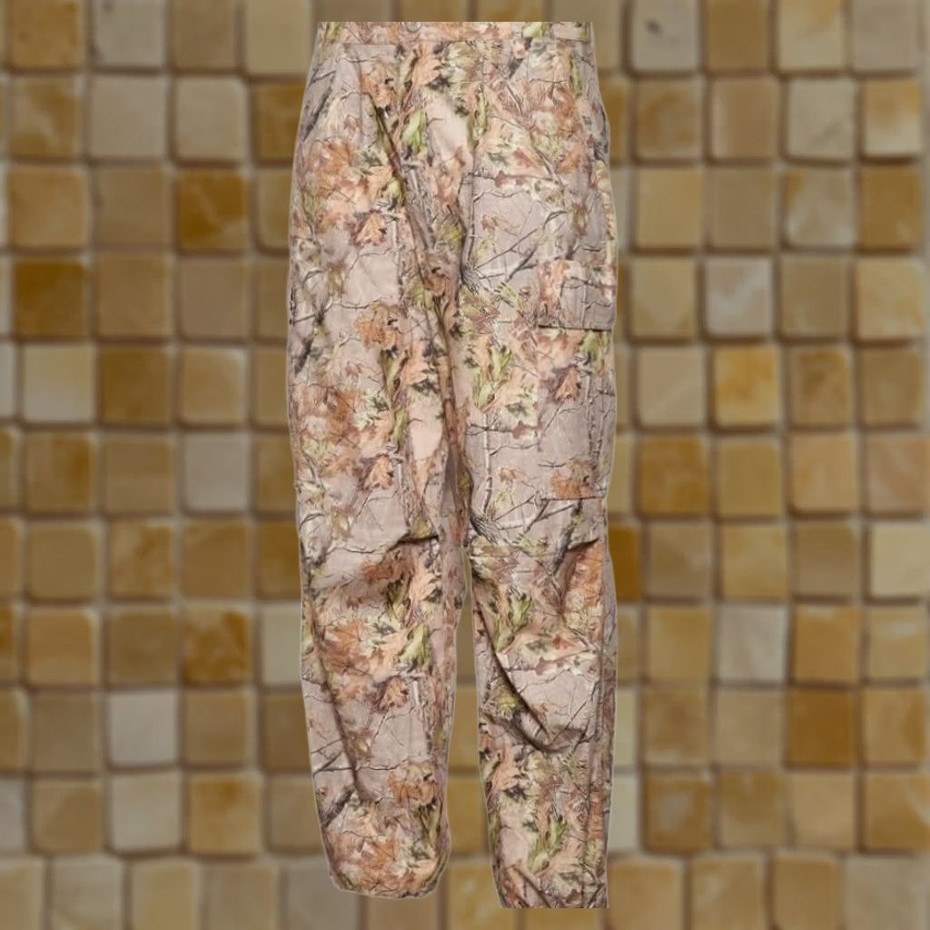 Vintage VINTAGE NEW MENS LCKR Trinity Baggy Fit Parachute Pants CARGO CAMO CAMOFLAUGE XXL LCKR PANTS Mens 2XL CAMO Parachute Baggy Cargo Camouflage Pants Size US 39 - 1 Thumbnail