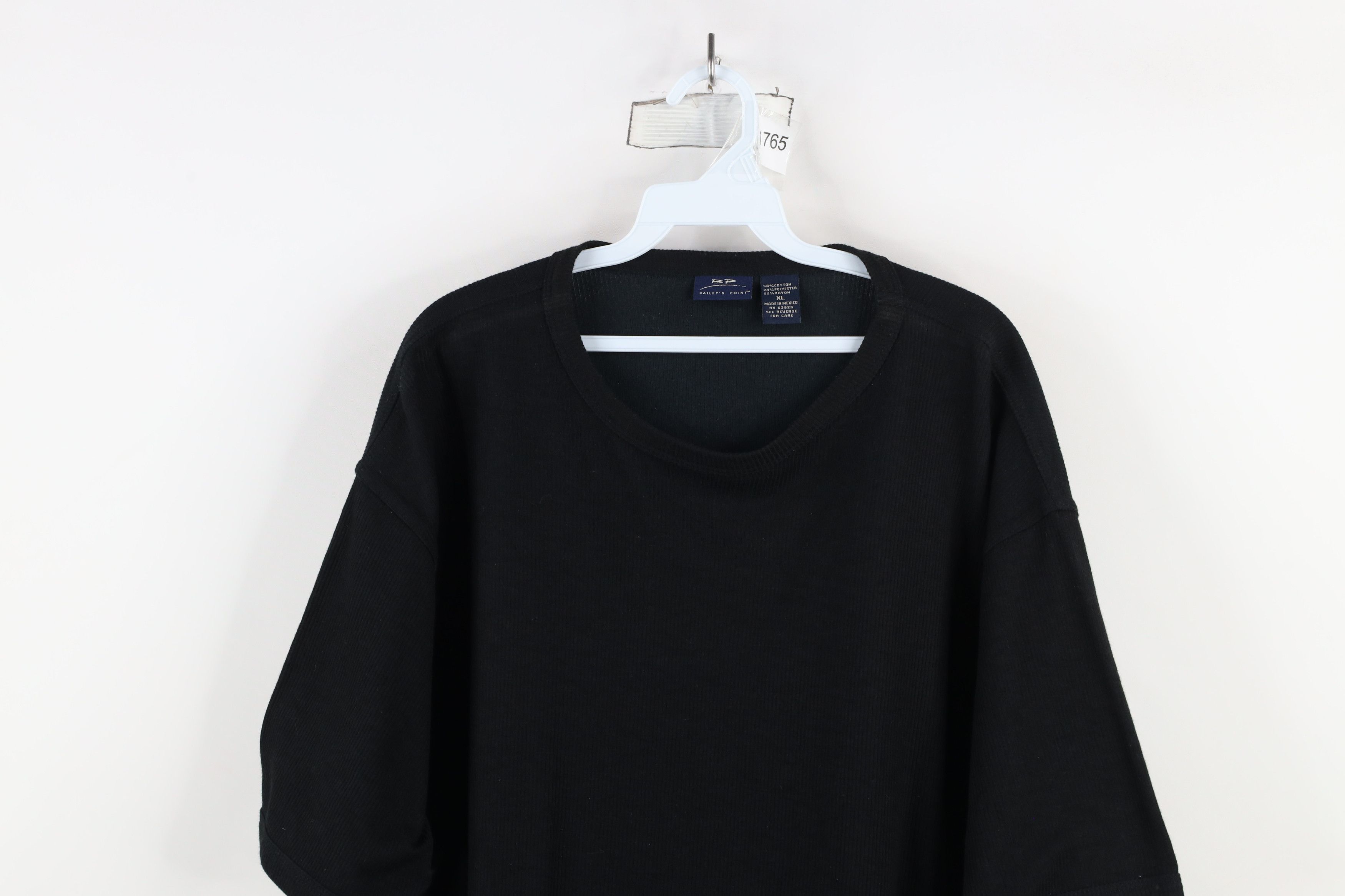 Vintage Vintage 90s Streetwear Knit Short Sleeve T-Shirt Black Size US XL / EU 56 / 4 - 2 Thumbnail