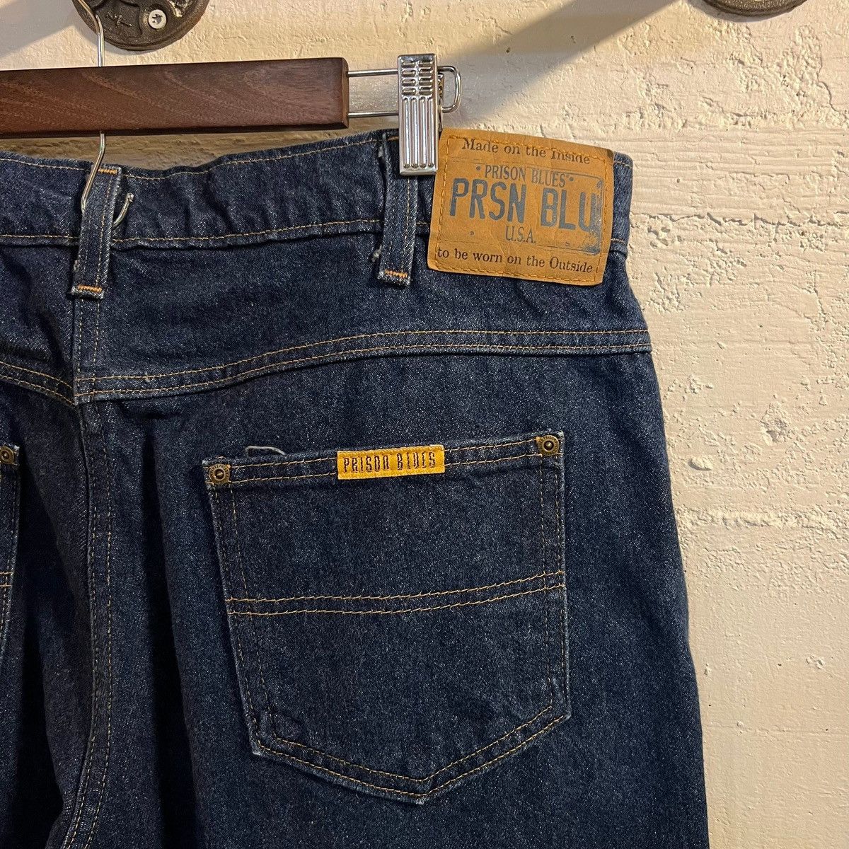 Other Vintage 90's Prison Blues Raw Denim Relaxed Fit Jean 37 x 28 Size US 37 - 6 Thumbnail