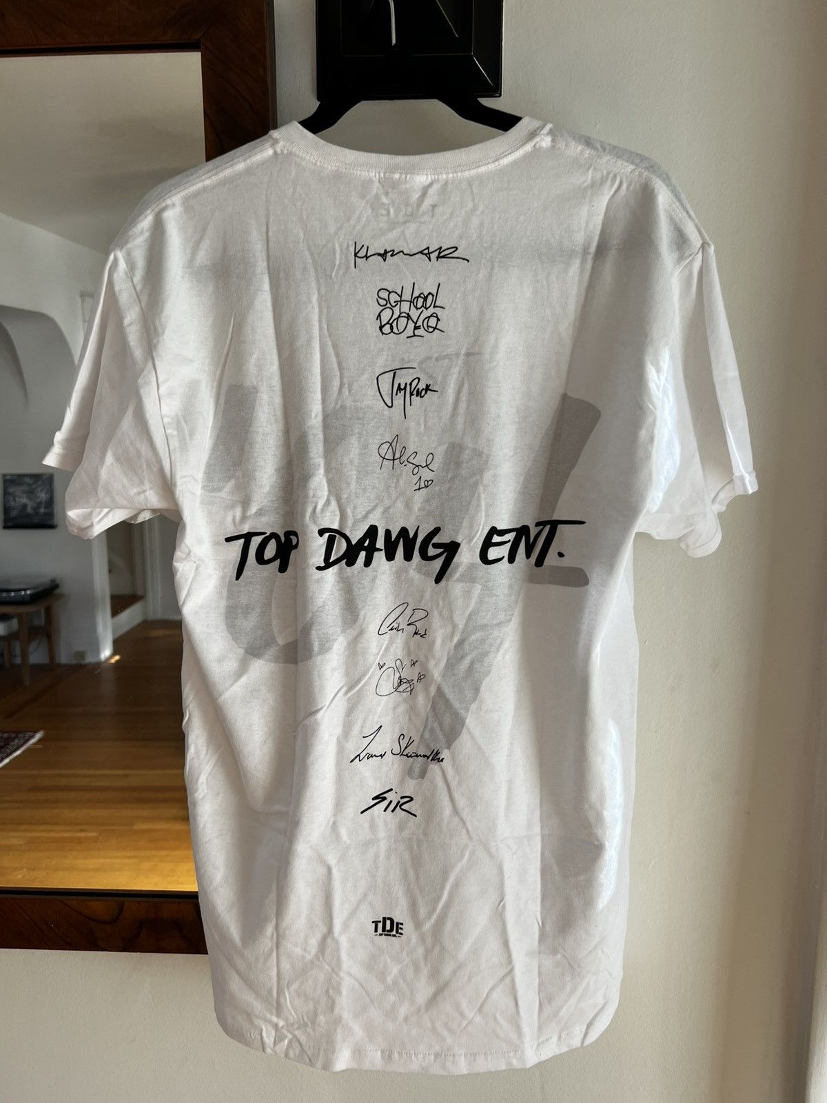 Kendrick Lamar × Top Dawg Entertainment RARE Top Dawg Entertainment Fan Appreciation Shirt(829/1000) Size US M / EU 48-50 / 2 - 4 Thumbnail
