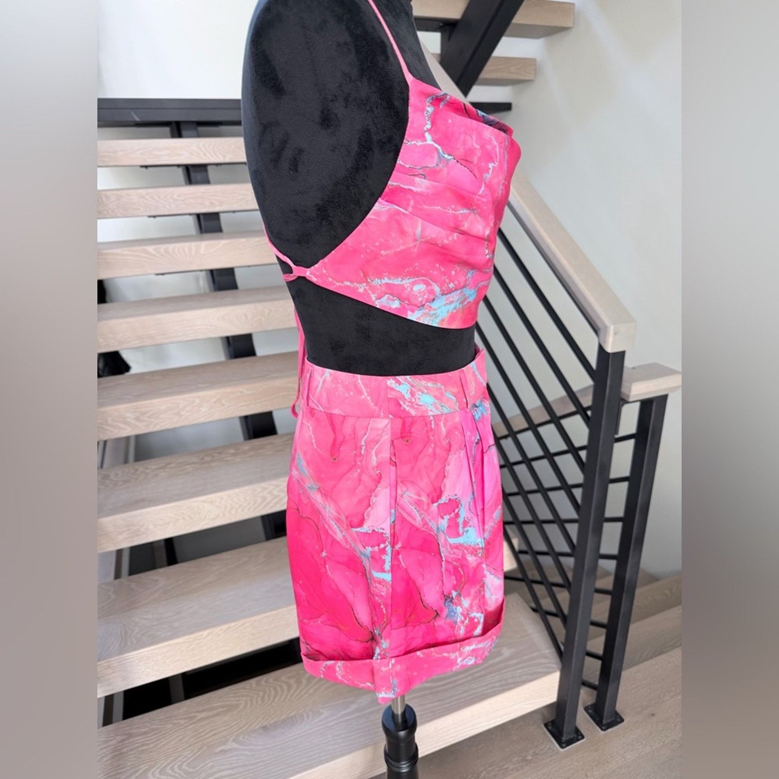 Other Pink and Blue Marble Crop Top & Matching Shorts set size S Size S / US 4 / IT 40 - 7 Thumbnail