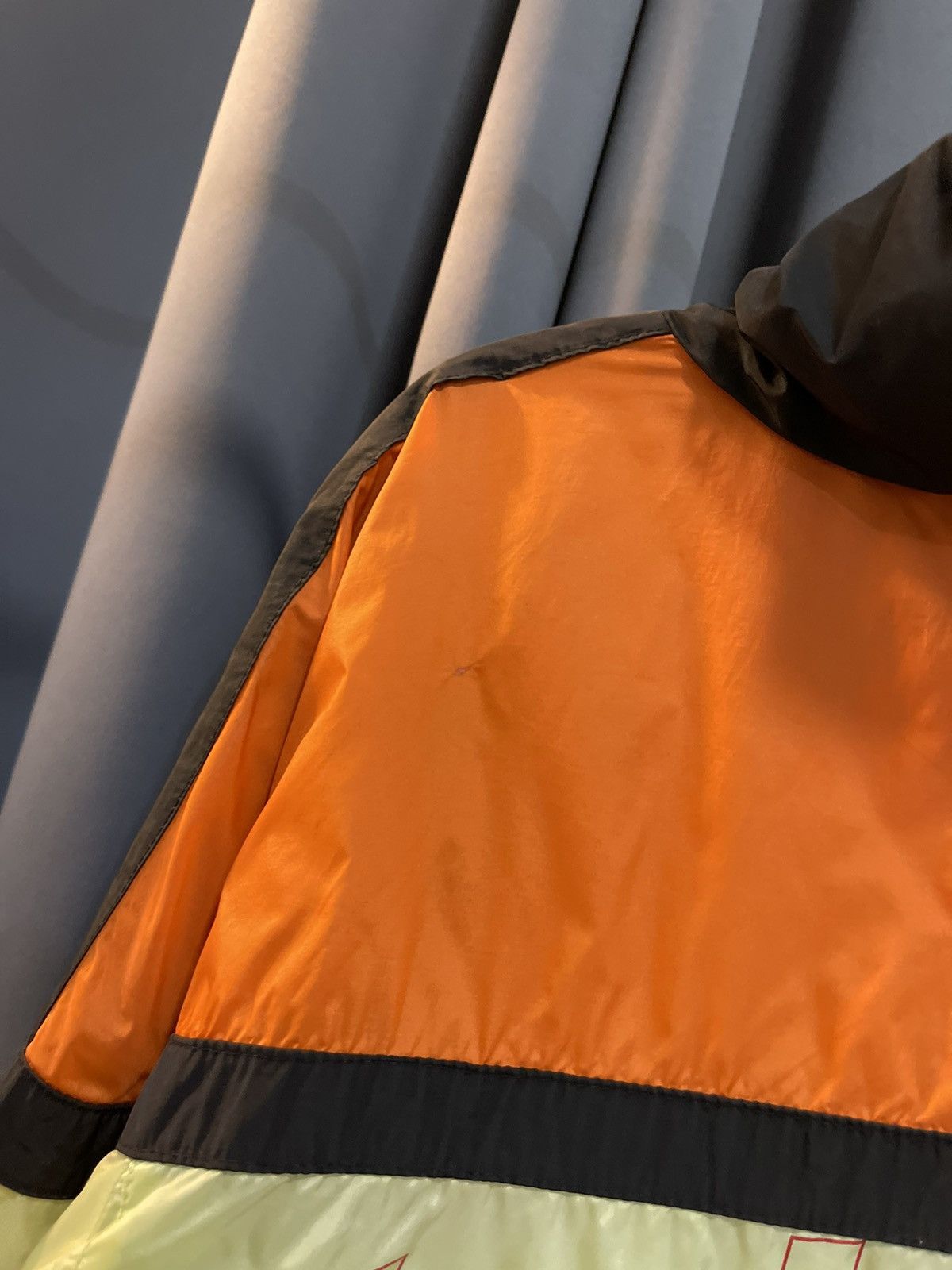 Just Cavalli Just Cavalli Colorblock Packable Hood Windbreaker Jacket Size US M / EU 48-50 / 2 - 12 Thumbnail