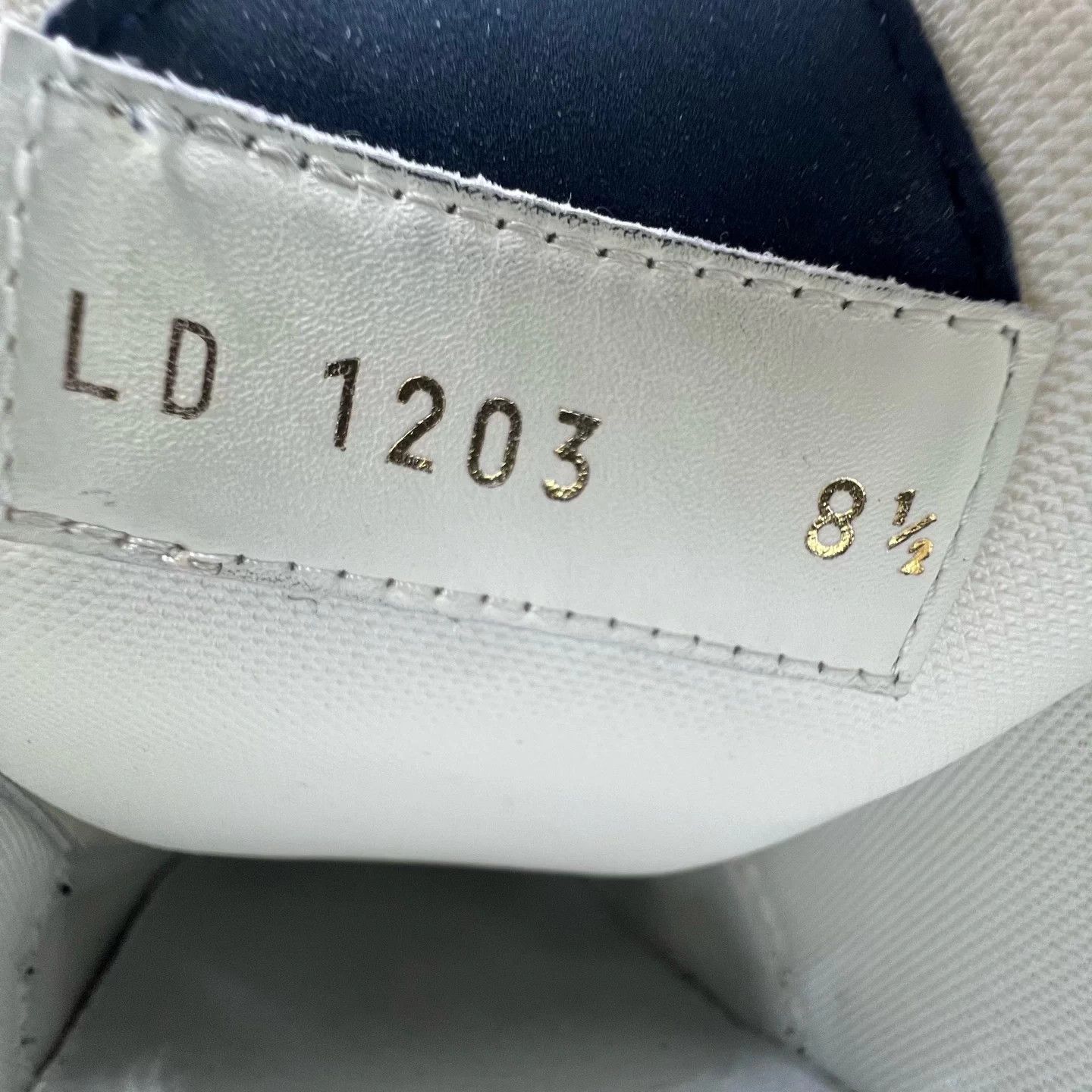 Louis Vuitton LV Skate Blue/White US8.5/42.5 New Original Box Size US 8.5 / EU 41-42 - 8 Thumbnail