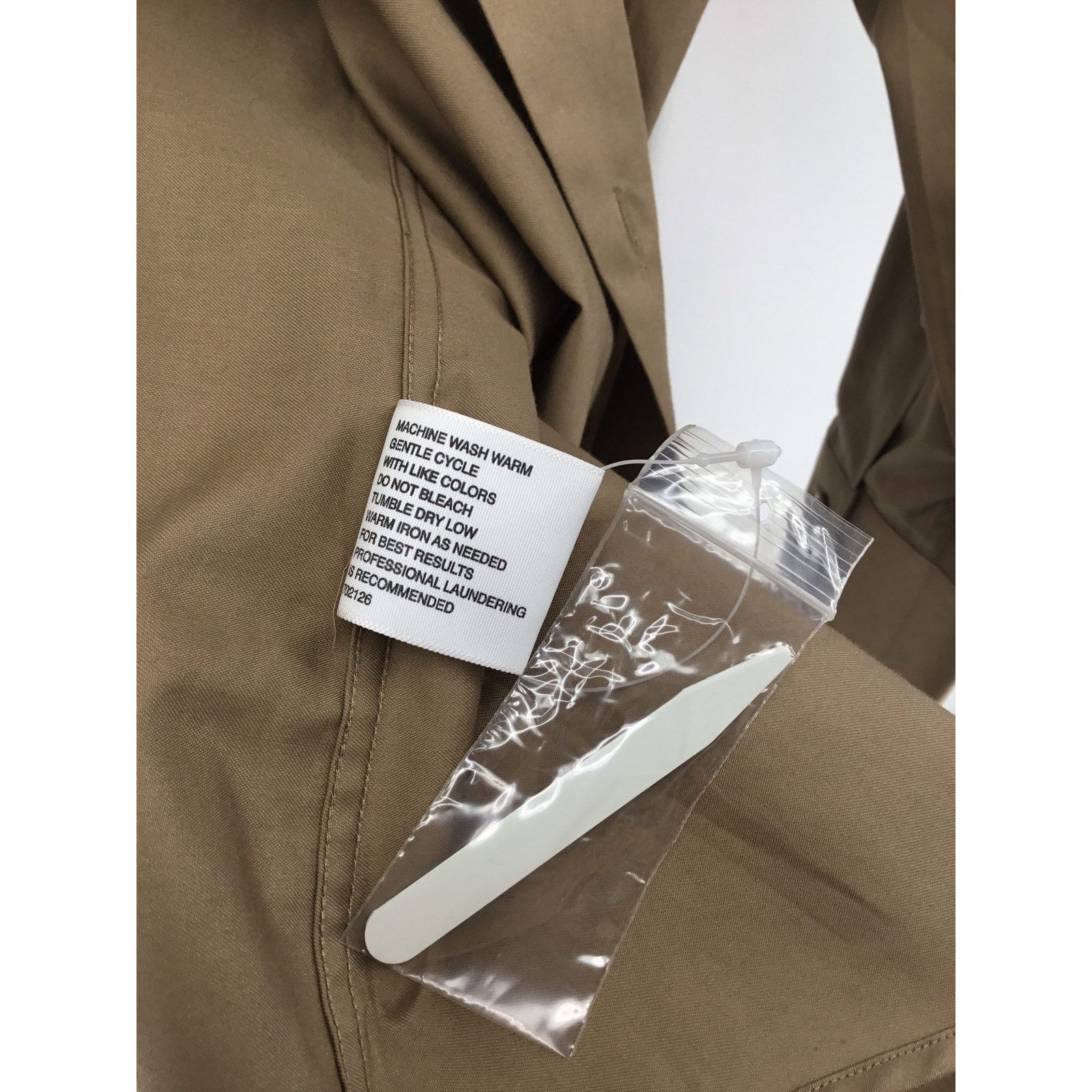 J Ferrar J. Ferrar Men's Luxury Button Up Dress Shirt 16 32-33 NWT Size US S / EU 44-46 / 1 - 4 Thumbnail