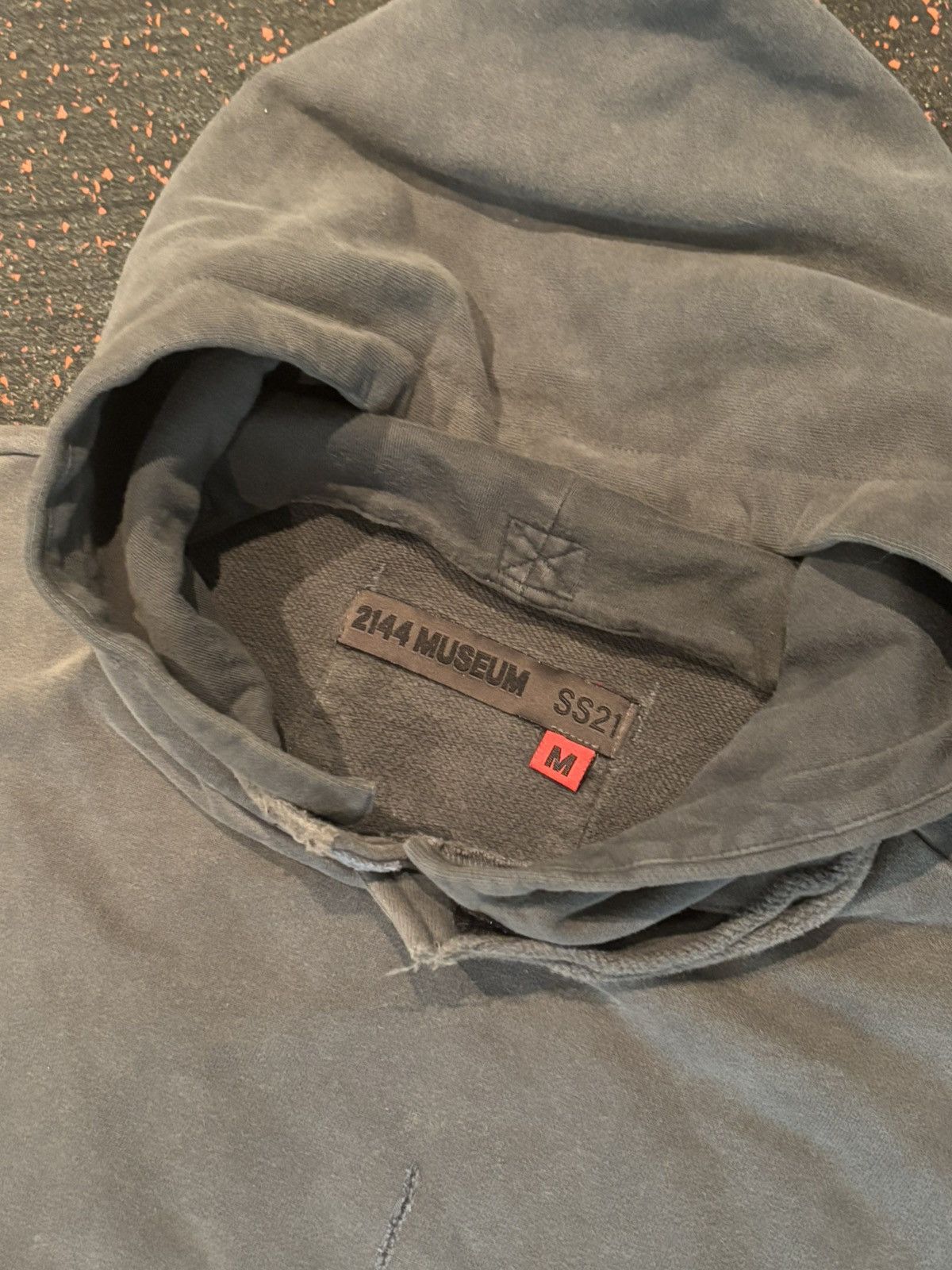 Vintage 2144 Museum Dopamine Hoodie Size US M / EU 48-50 / 2 - 7 Thumbnail