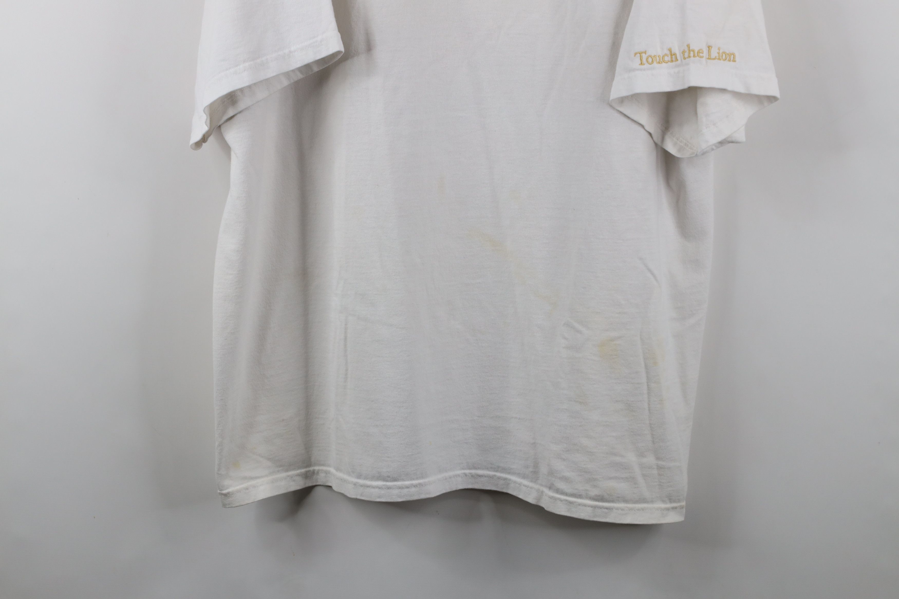 Vintage Vintage 90s Y2K Streetwear MGM Grand Casino Detroit T-Shirt Size US XXL / EU 58 / 5 - 3 Thumbnail