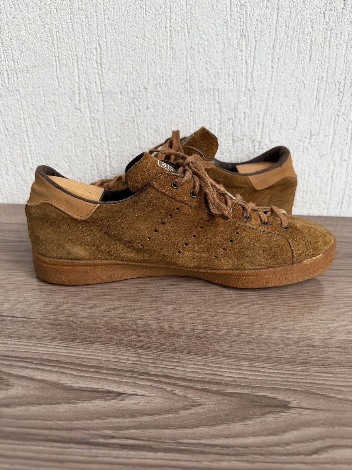 Adidas 1974 Adidas beach suede sneaker Size US 10 / EU 43 - 13 Thumbnail
