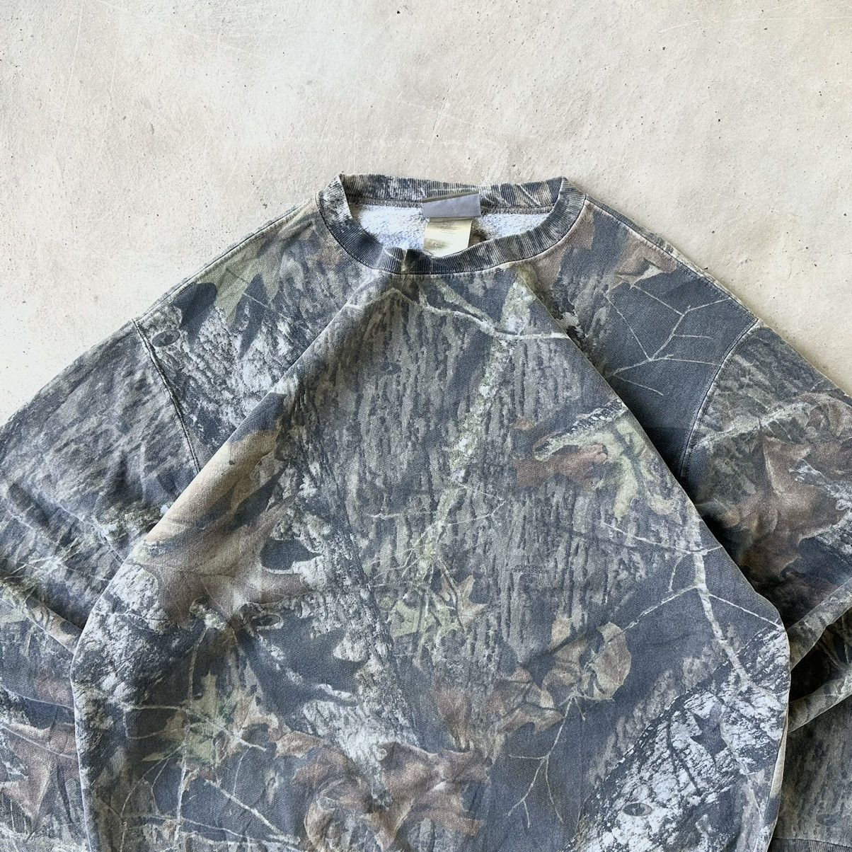 Carhartt × Vintage Vintage Y2K Realtree Camo Crewneck Carhartt Style Baggy Size US XXL / EU 58 / 5 - 3 Thumbnail