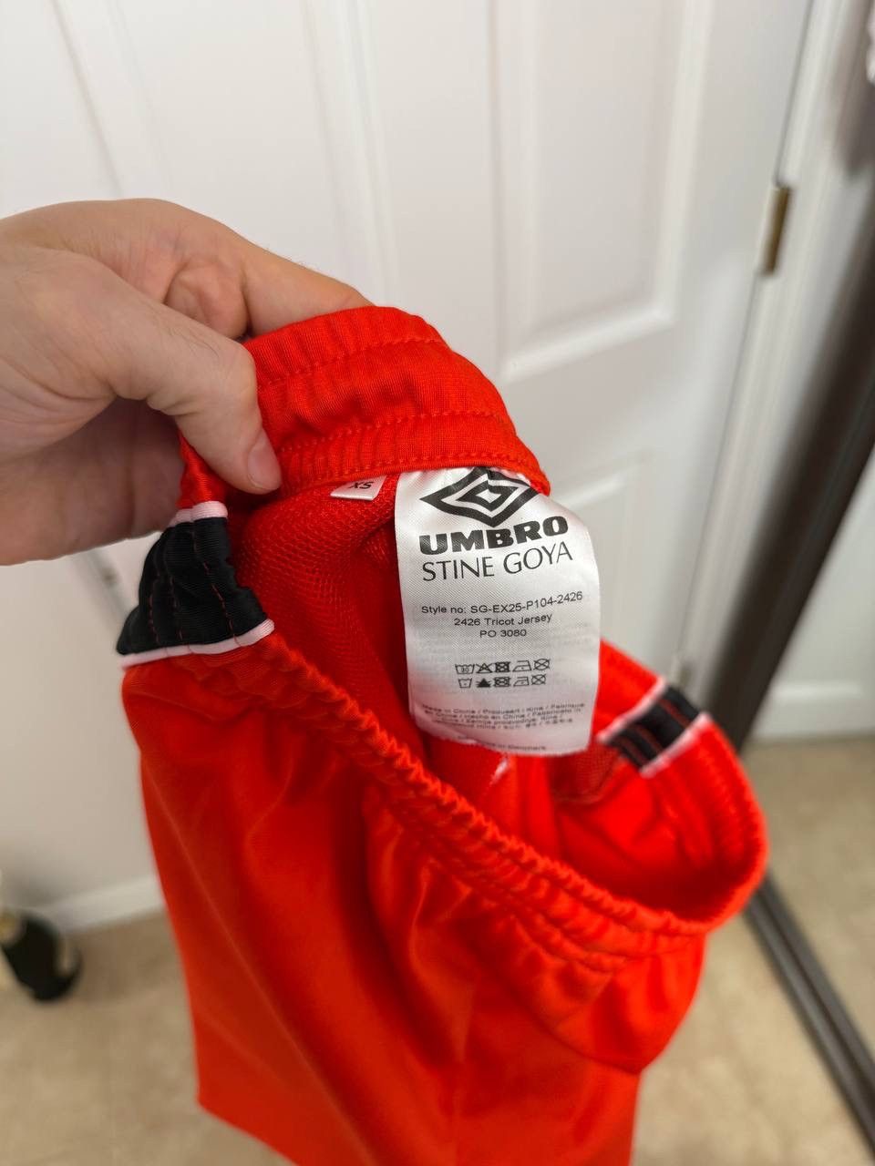 Umbro Stine Goya x Umbro Tracksuit 07 red/white pants jacket xs Size XS / US 0-2 / IT 36-38 - 11 Thumbnail