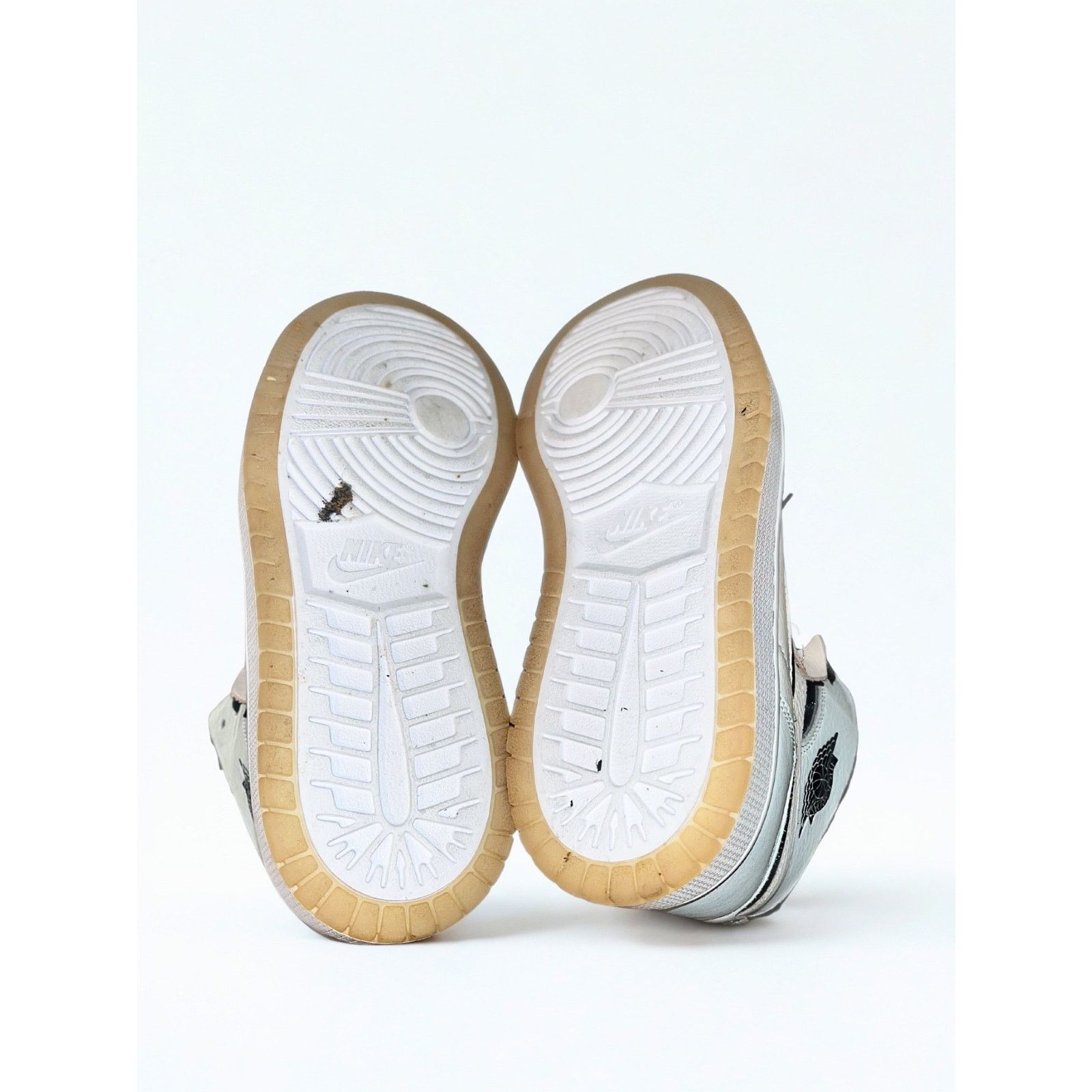 Nike Nike Air Jordan 1 High Zoom Comfort Easter 2021 Women’s 7 Size US 7 / IT 37 - 9 Thumbnail