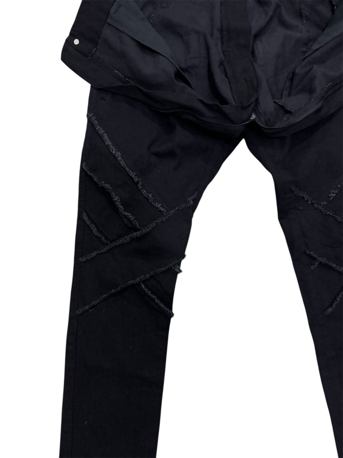 Japanese Brand × kiryuyrik JAPAN AVANT-GARDE DESIGN KIRYUYRIK BONDAGE DAMAGE PANTS Size US 30 / EU 46 - 5 Thumbnail
