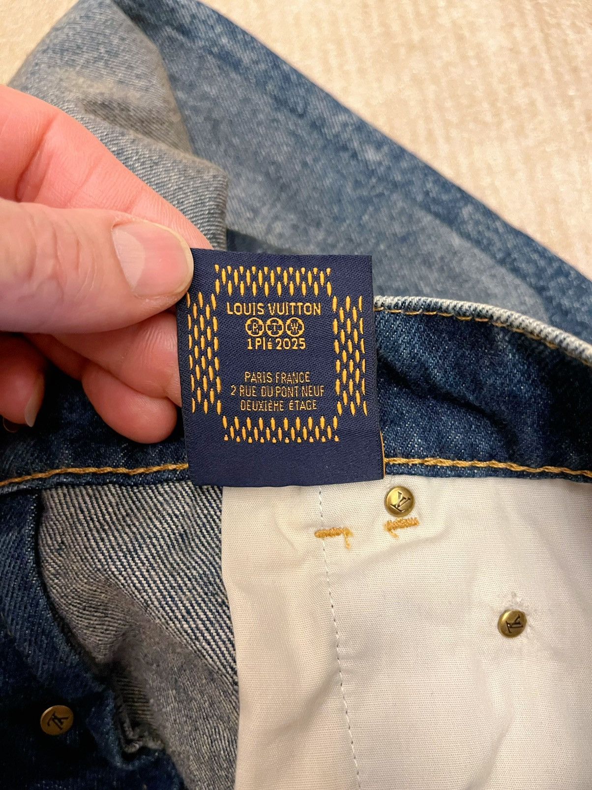 Louis Vuitton Louis Vuitton Relaxed-Fit Jeans Size US 30 / EU 46 - 7 Thumbnail
