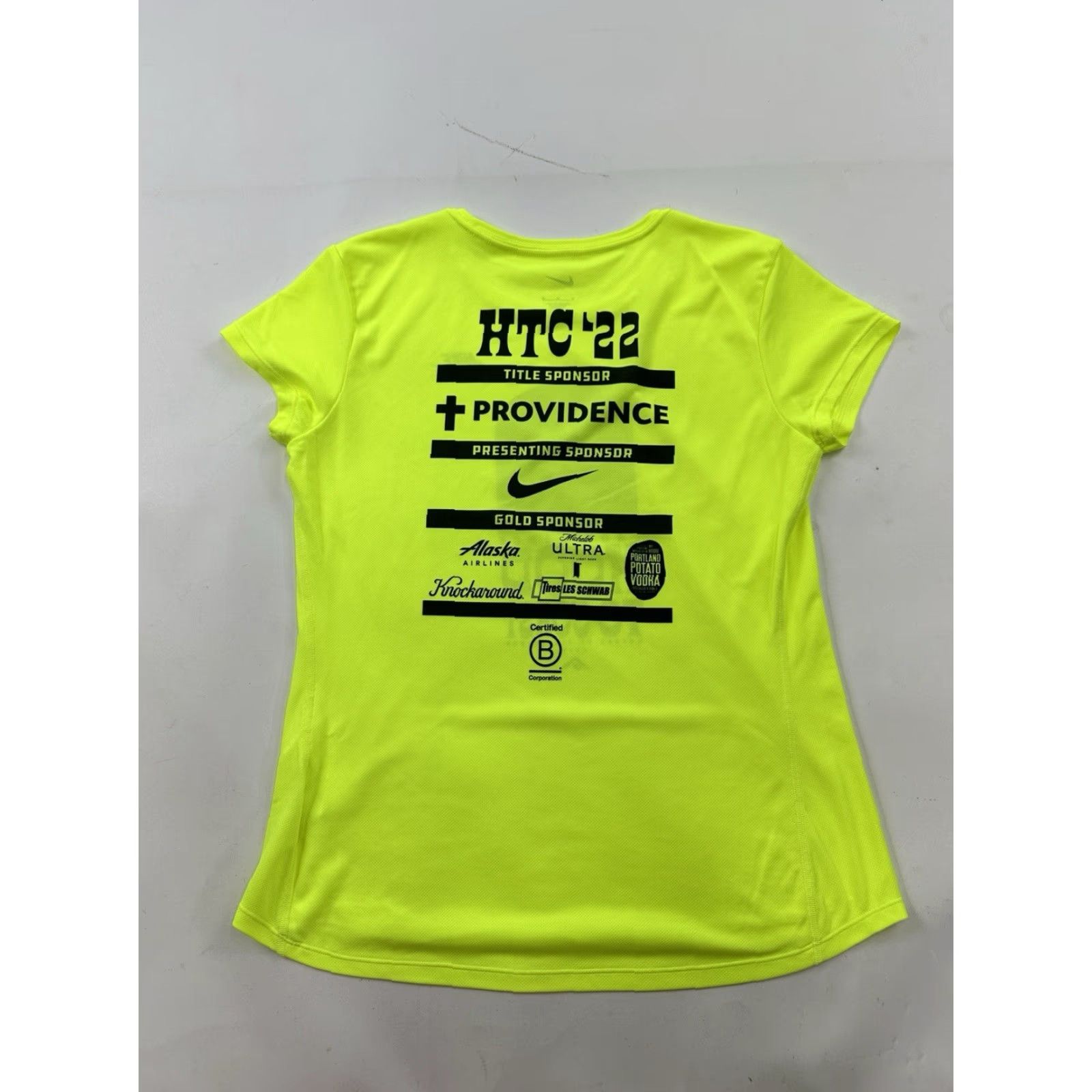 Nike Nike Shirt Womens Medium Yellow Short Sleeve Hood To Coast Relay 2022 Size M / US 6-8 / IT 42-44 - 4 Thumbnail