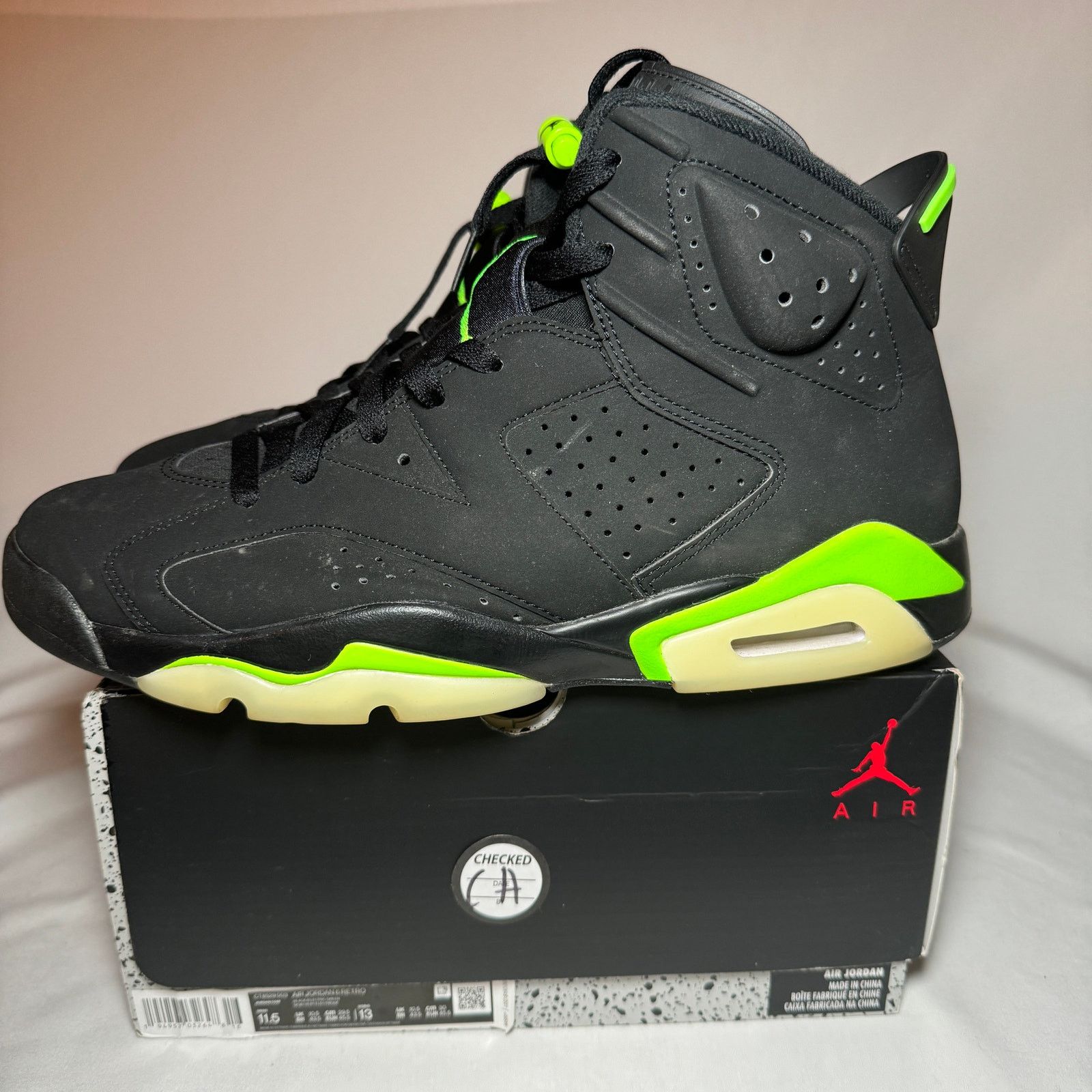 Jordan Brand × Nike Size 11.5 Nike Air Jordan 6 Retro Electric Green Men's Shoes Size US 11.5 / EU 44-45 - 9 Thumbnail