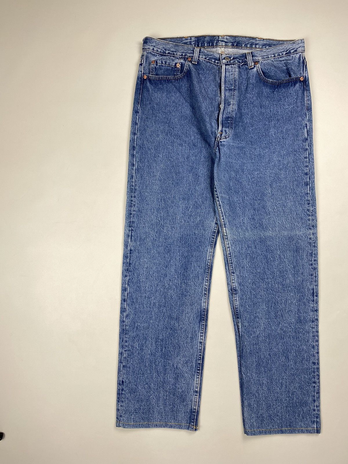 Levi's × Vintage VTG Levi’s 501 men’s washed denim jeans size 40 36 USA Size US 40 / EU 56 - 2 Thumbnail