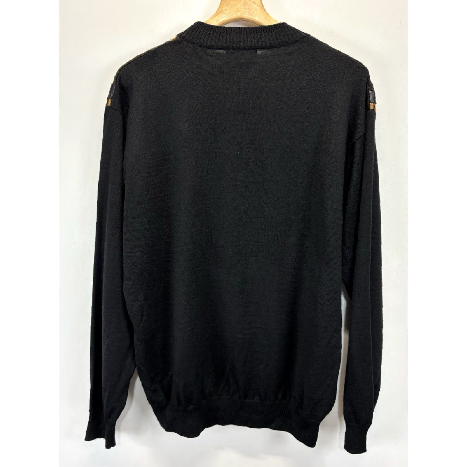 X-LARGE PARADAZZIO Uomo Sweater XL Men Black Yellow Crew Neck Knit Pullover Wool/Acrylic Vintage Cosby Grandpa Mens Size US XL / EU 56 / 4 - 4 Thumbnail