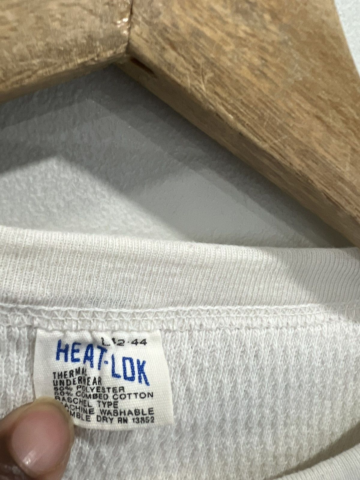 Hanes Vintage Thermal Longsleeve Shirt off white heat lok Size US L / EU 52-54 / 3 - 3 Thumbnail