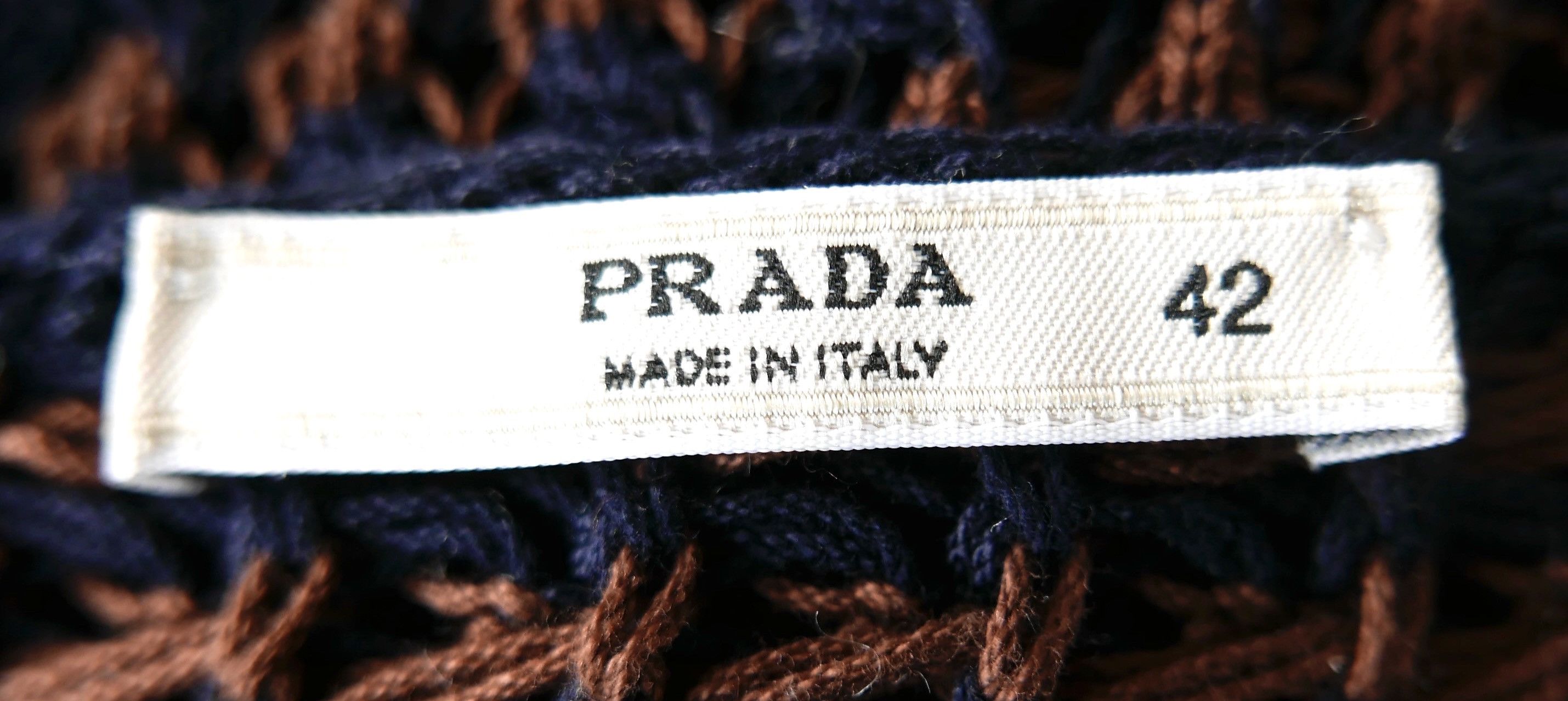 Prada Prada Spring 2005 Crochet Embellished Cardigan Coat Size M / US 6-8 / IT 42-44 - 6 Thumbnail