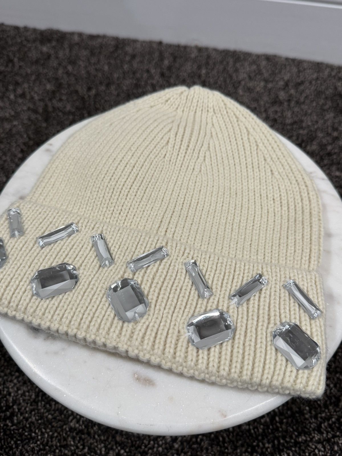 Other PRVT LBL Xhibition Embelish Gem Stones Cream Beanie Knit Hat Size ONE SIZE - 2 Thumbnail