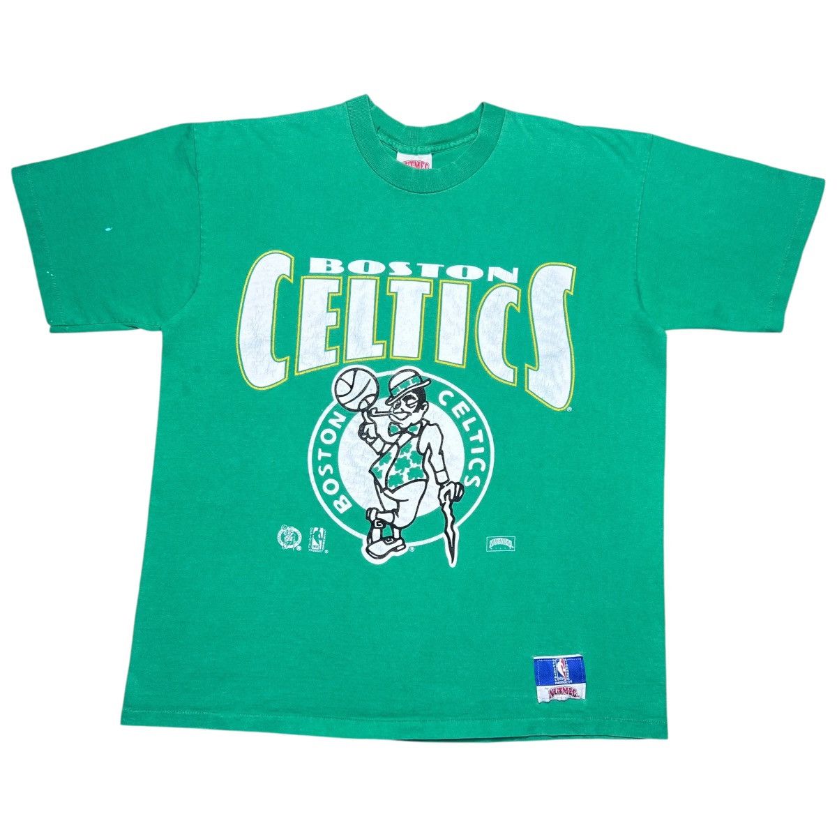 Nutmeg 1990s NBA Boston Celtics Nutmeg Mills Spell Out Graphic Tee Size US XL / EU 56 / 4 - 1 Thumbnail
