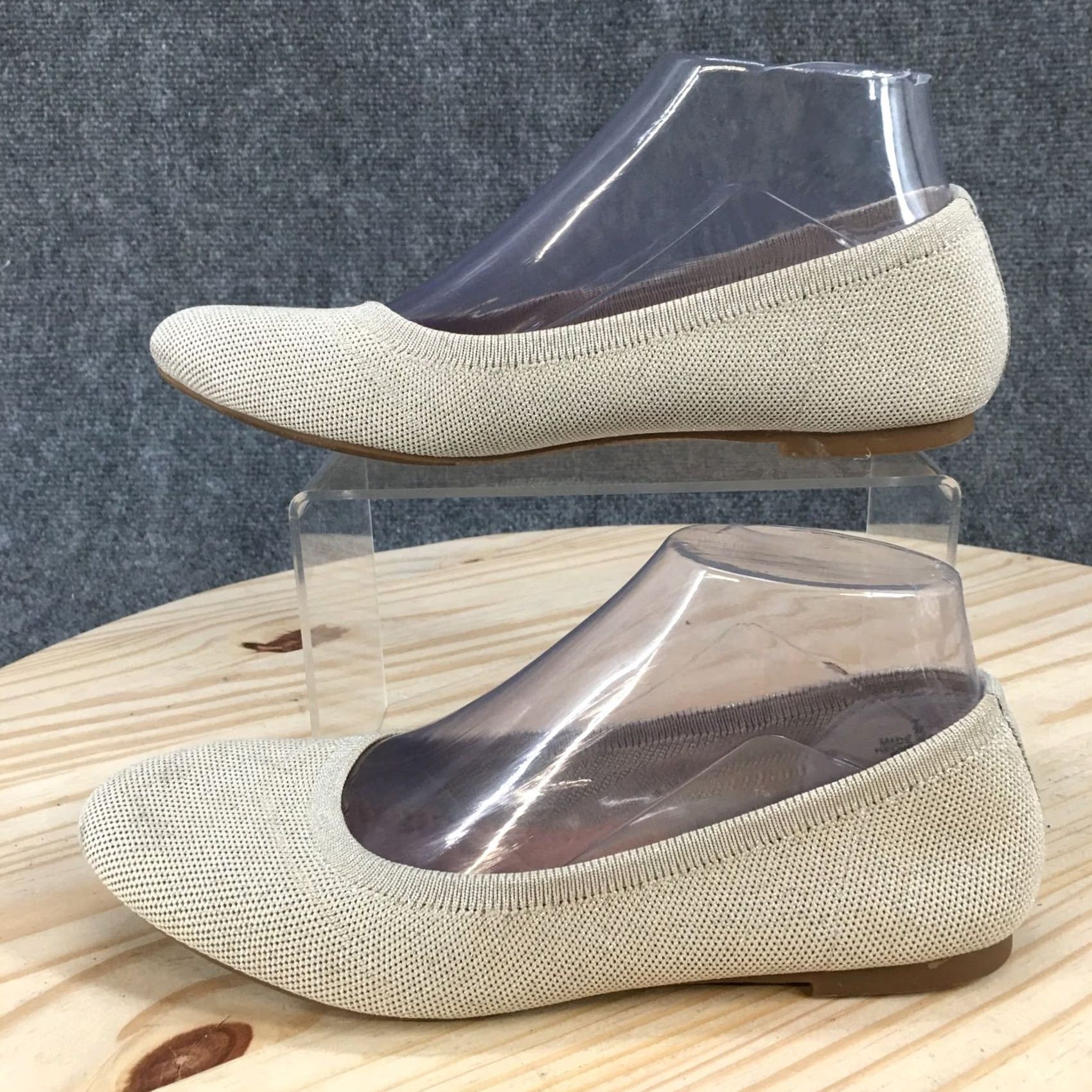Old Navy Old Navy Womens Ballet Flat Beige Almond Toe Knit Casual Low Top, Size 7, Slip On, Flat Heel, Comfortable Walking Shoes Size M / US 6-8 / IT 42-44 - 2 Thumbnail