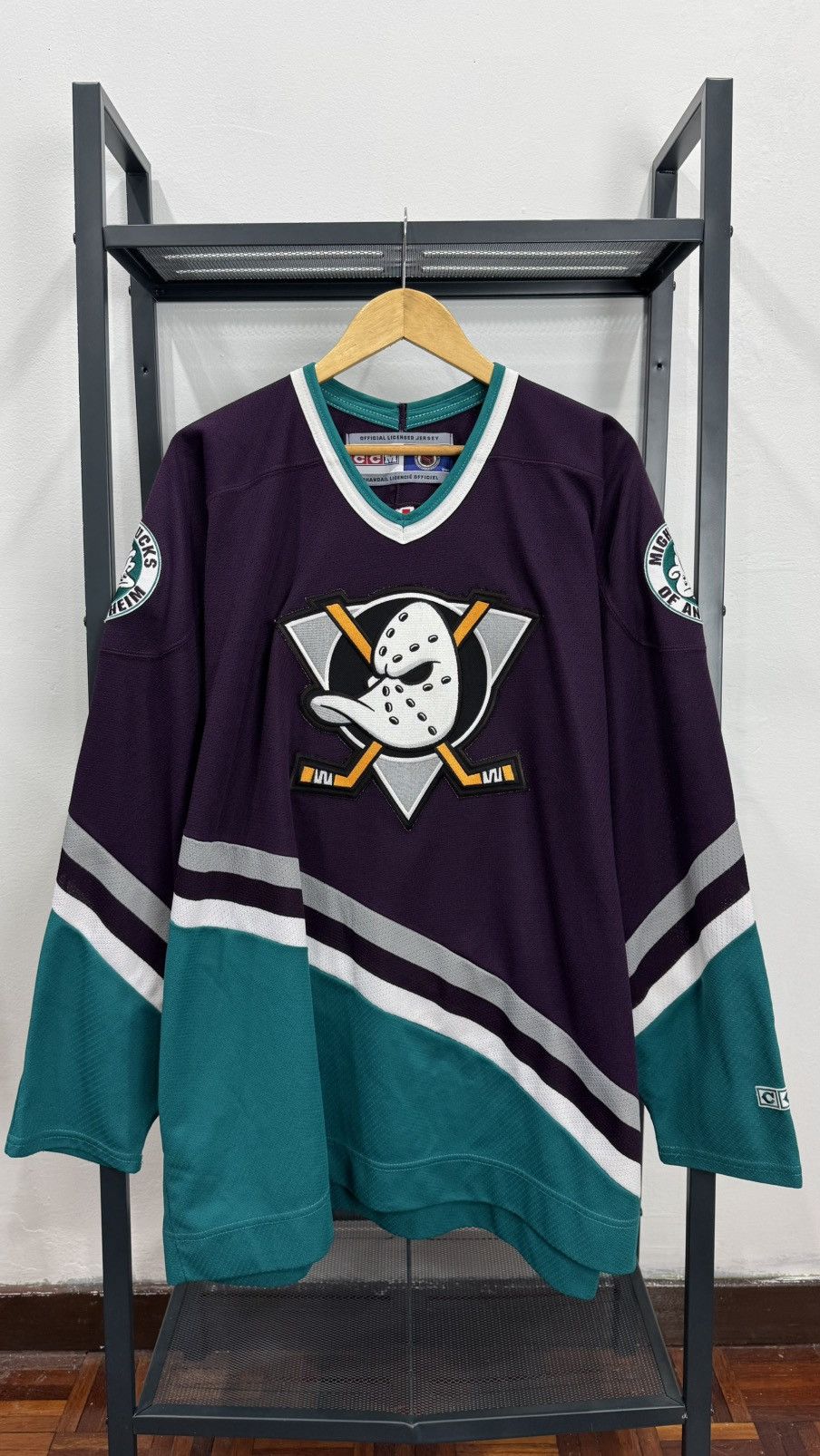 NHL × Vintage Vtg CCM NHL Mighty Ducks Jersey Size US XXL / EU 58 / 5 - 1 Thumbnail