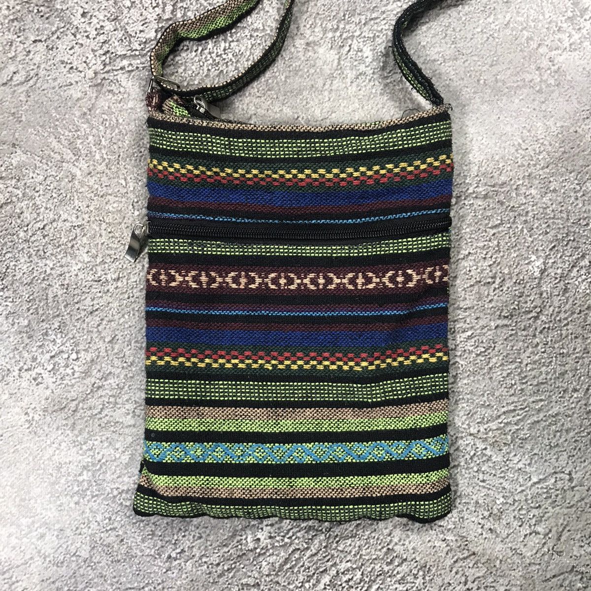 Vintage Vintage Y2K Japanese Striped Crossbody Bag Indie Streetwear Size ONE SIZE - 3 Thumbnail