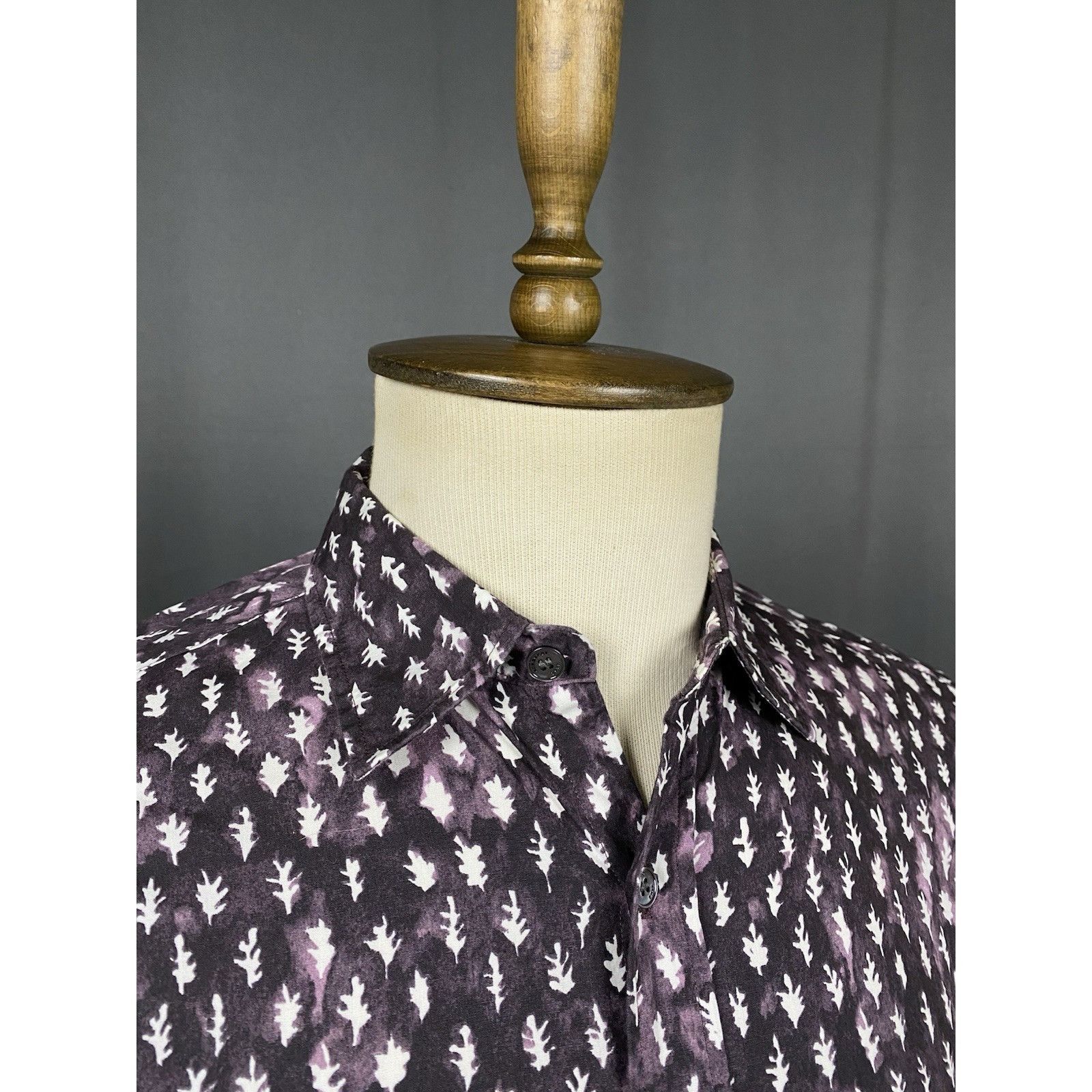 Burberry MINT! Burberry Brit Men's Purple Longsleeve Shirt Size M Size US M / EU 48-50 / 2 - 1 Thumbnail