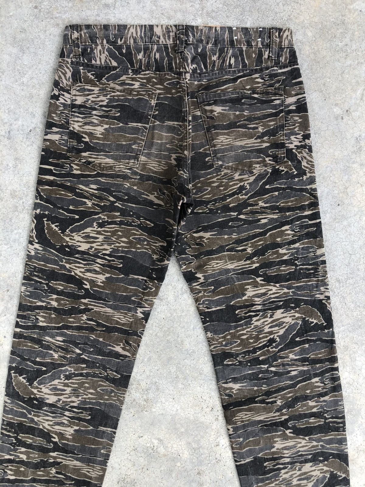 Hysteric Glamour Tiger Stripe Johnbull Fullprint Jeans Size US 33 - 8 Thumbnail