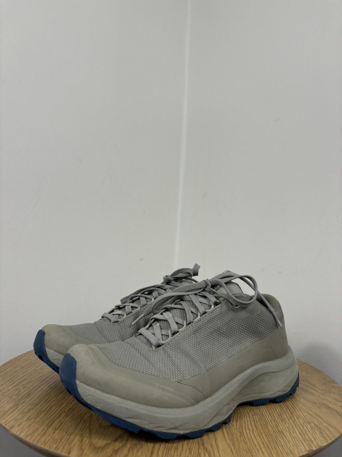 Arc'teryx Arc’teryx Aerios FL Women’s Gore-Tex Vibram Hiking Shoes Size US 6.5 / IT 36.5 - 12 Thumbnail