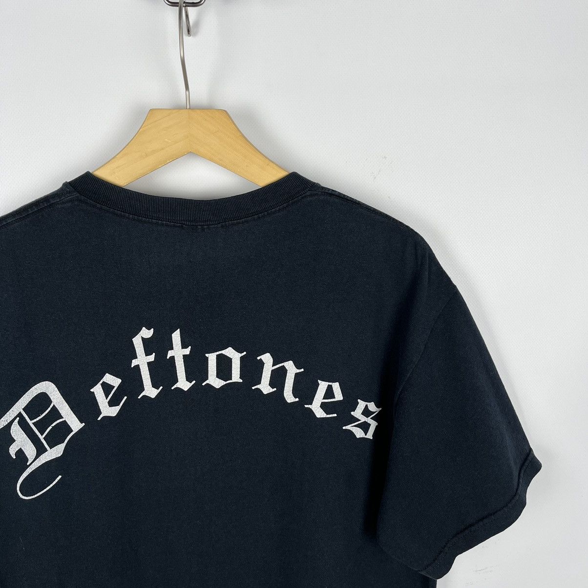 Band Tees Vintage Deftones rare nu metal rock band tee 2000’s Size US L / EU 52-54 / 3 - 12 Thumbnail