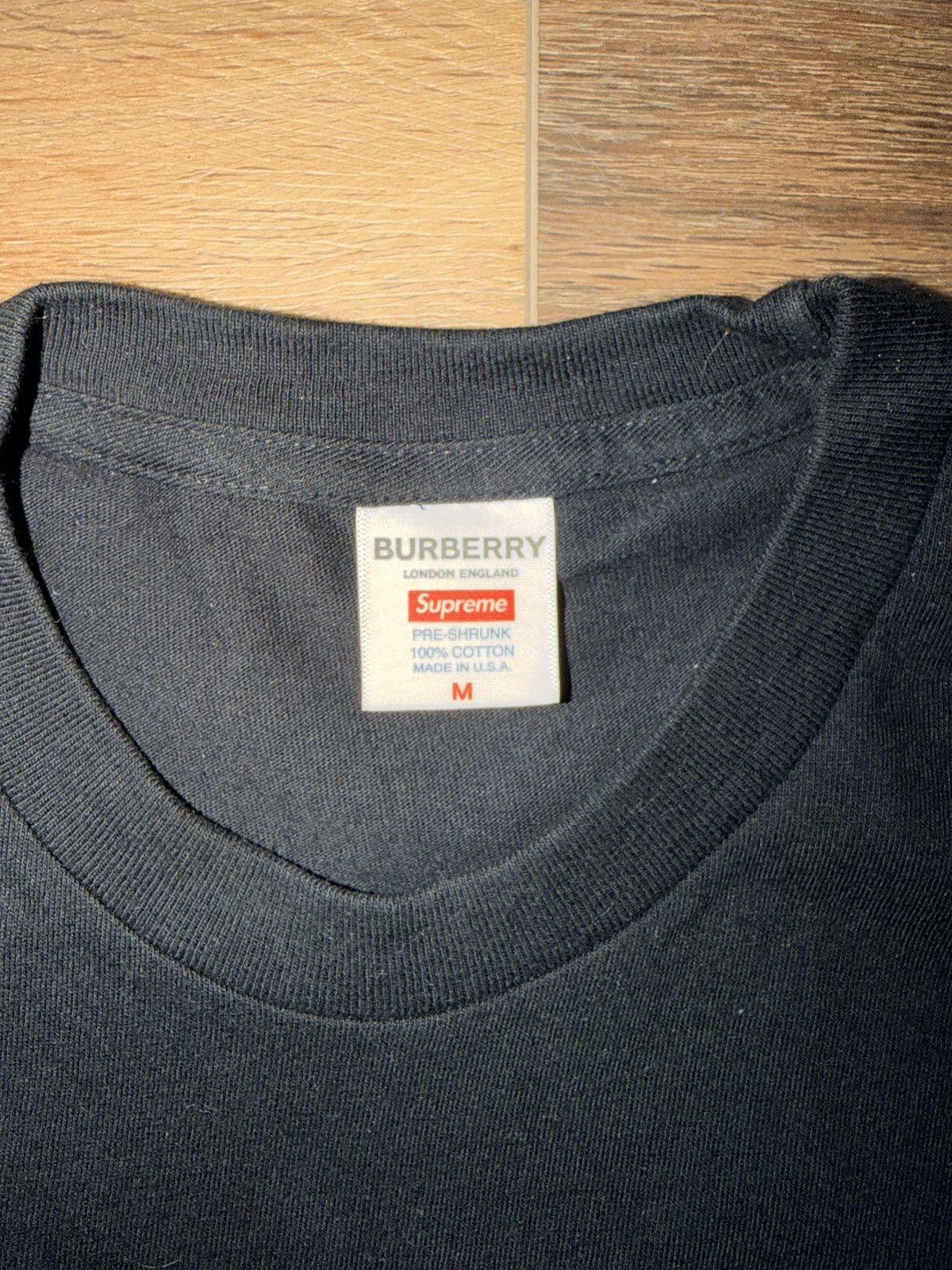 Burberry × Supreme Supreme Burberry Box Logo Tee Black Size M Size US M / EU 48-50 / 2 - 3 Thumbnail