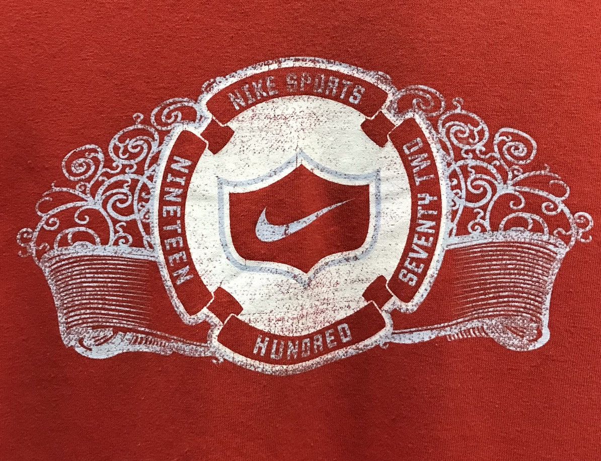 Nike × Vintage Vintage Nike Sports Nineteen Hundred Seventy Two Shirt Size US L / EU 52-54 / 3 - 3 Thumbnail
