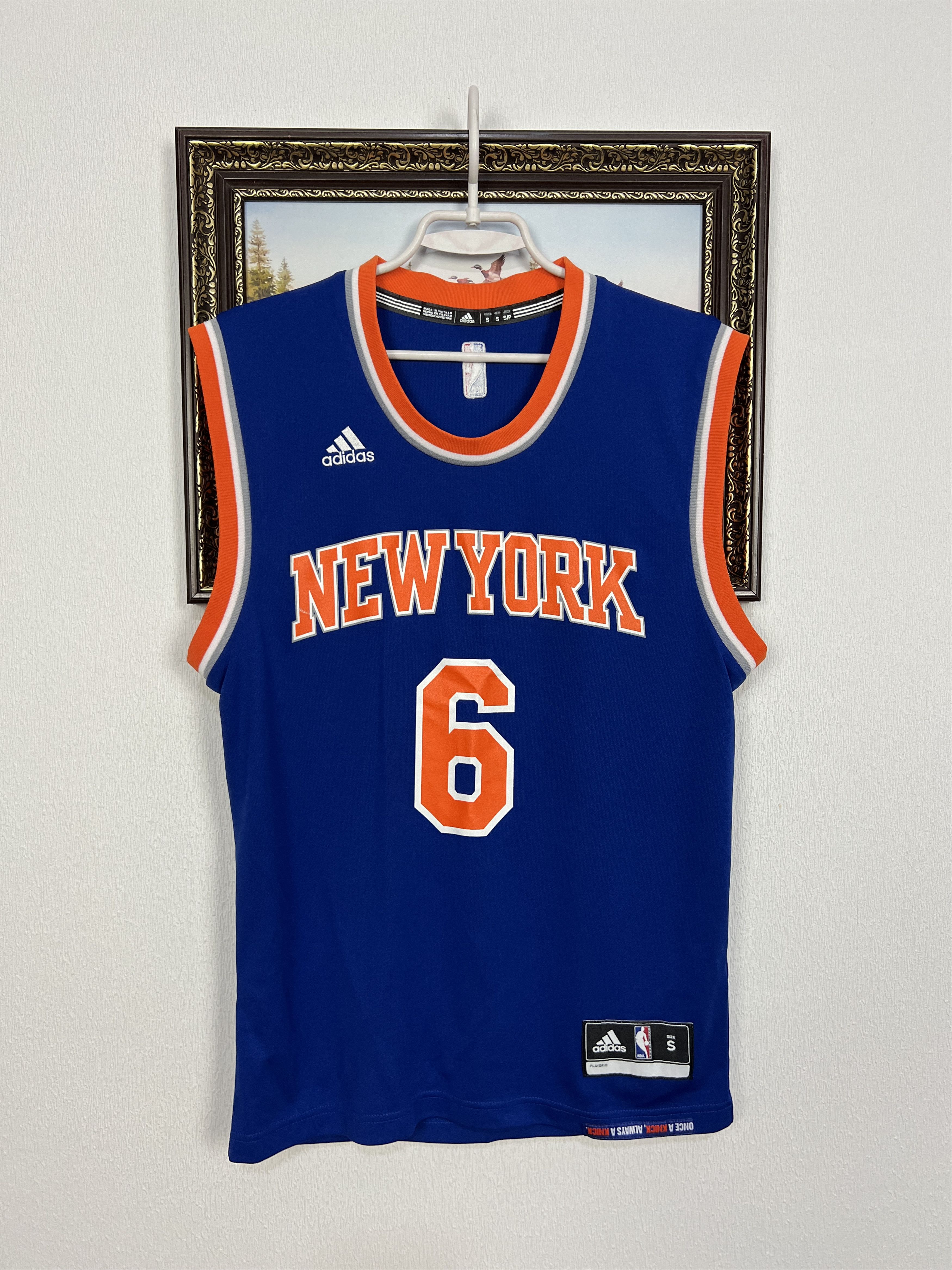 Adidas Vintage New York Knicks #6 Porzingis NBA Jersey Trikot Size US S / EU 44-46 / 1 - 1 Thumbnail
