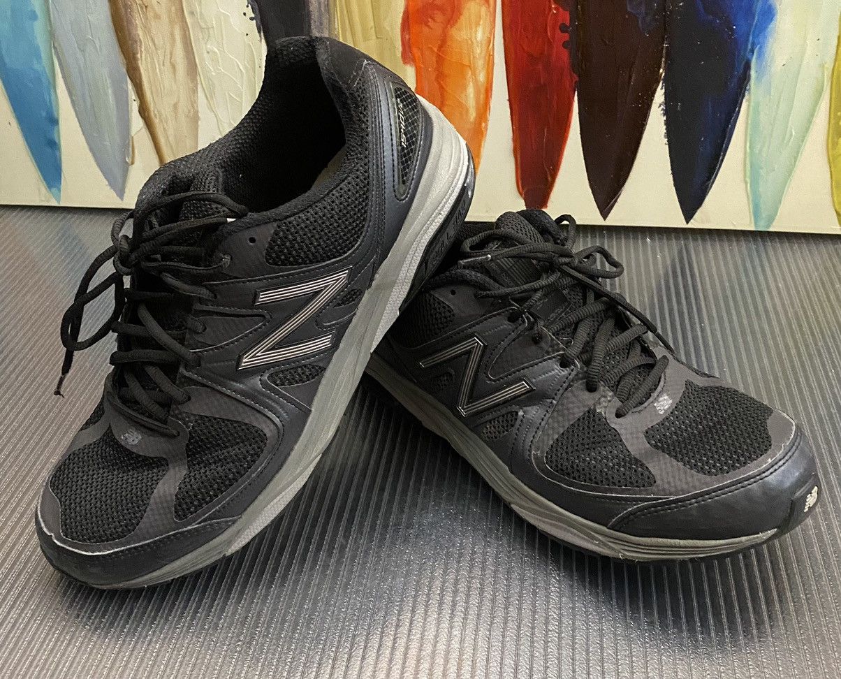 New Balance New Balance Men's 1540v2 Black/Silver 11 EE Made in USA VGC Size US 11 / EU 44 - 2 Thumbnail