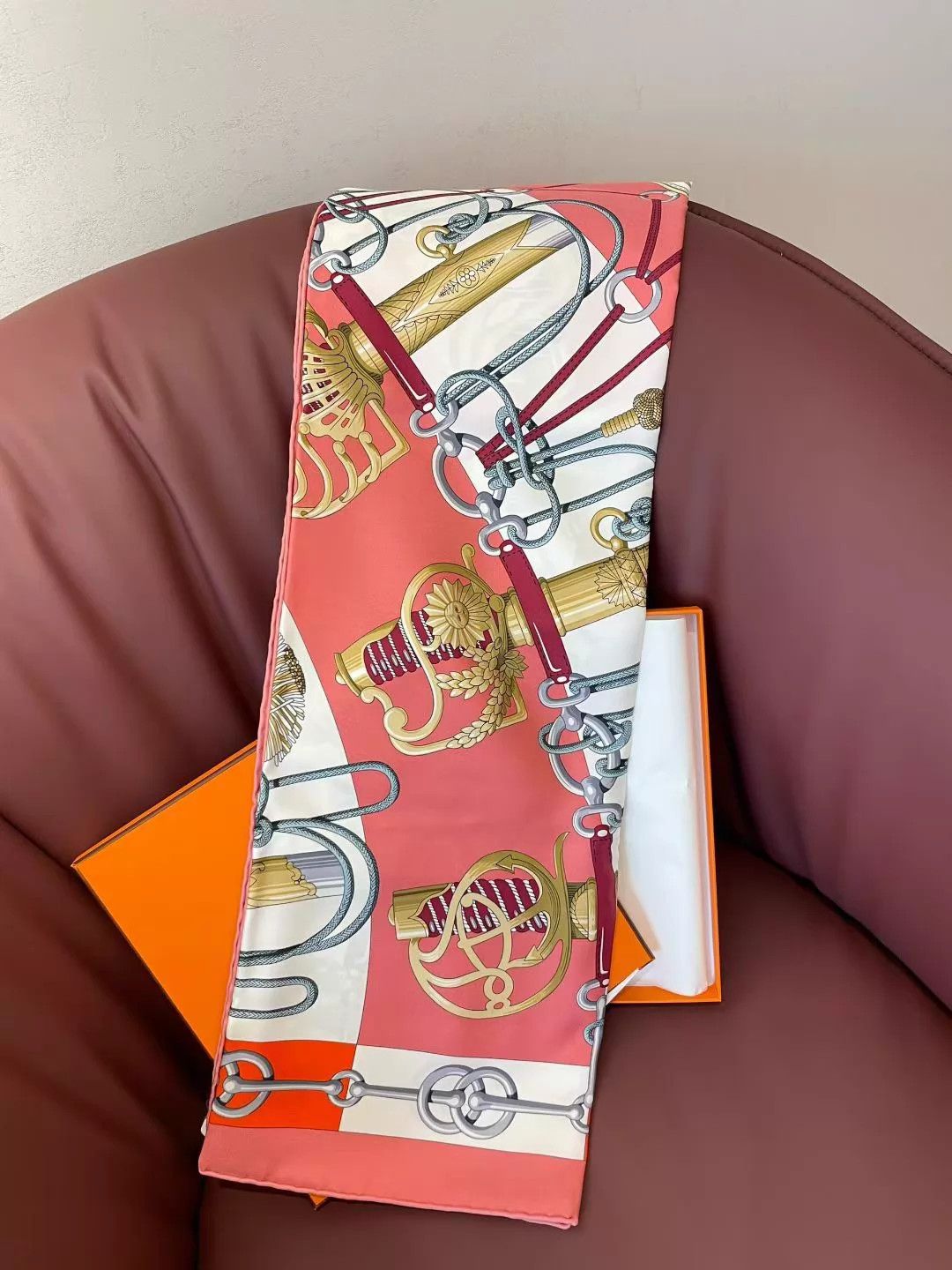 Hermes Hermès 90x90 Silk Scarf New Unused Size ONE SIZE - 2 Thumbnail