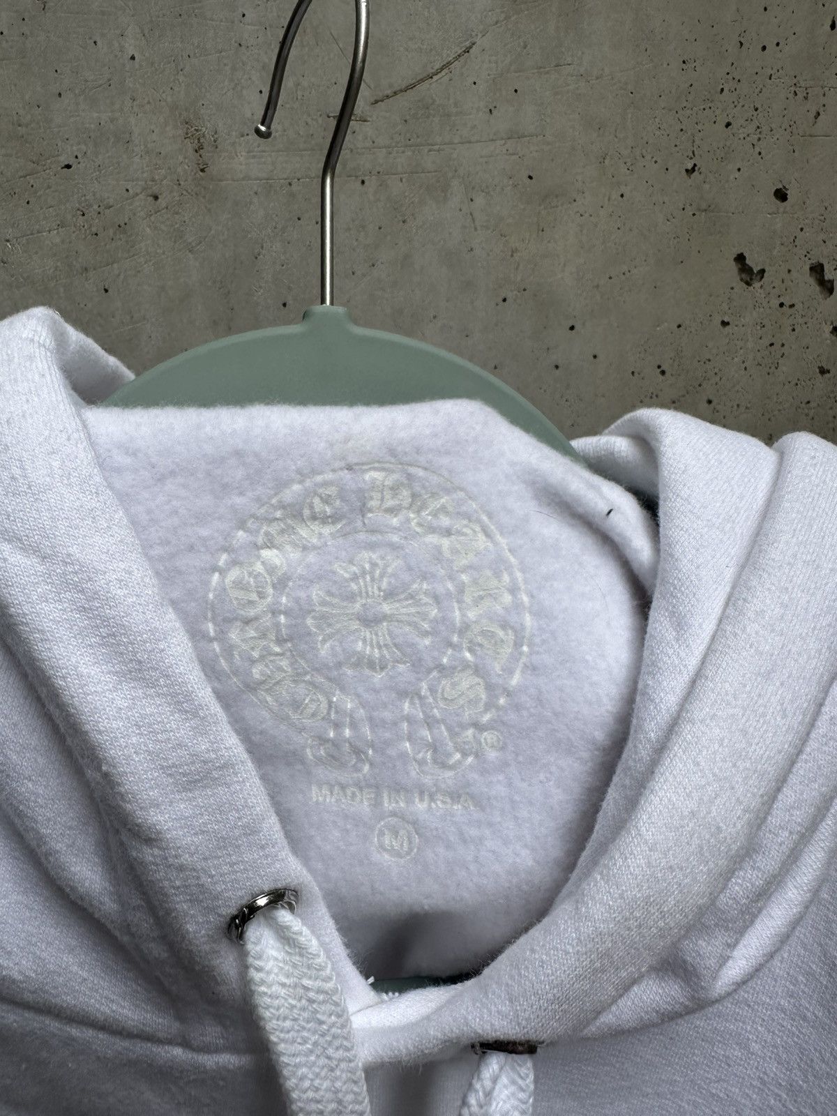 Chrome Hearts Chrome hearts vertical logo hoodie Size US M / EU 48-50 / 2 - 4 Thumbnail