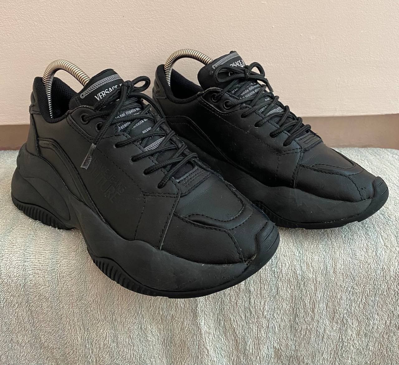 Versace Jeans Couture 📌 Versace Jeans Couture Black Signature Classic Sneakers Size US 5.5 / EU 38 - 2 Thumbnail