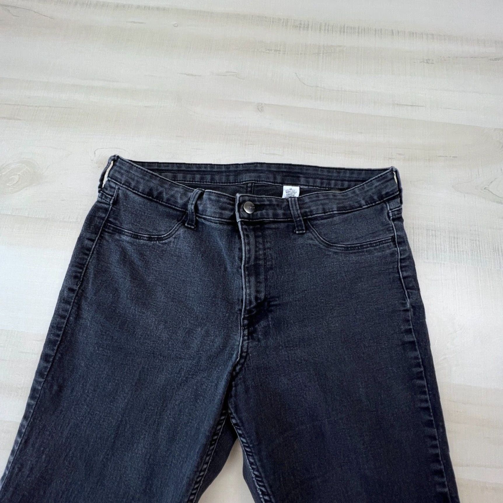 H&M H&M Womens Skinny Jeans 33 Faded Black Denim Mid Rise Stretch Ankle Size 24" / US 00 / IT 34 - 2 Thumbnail
